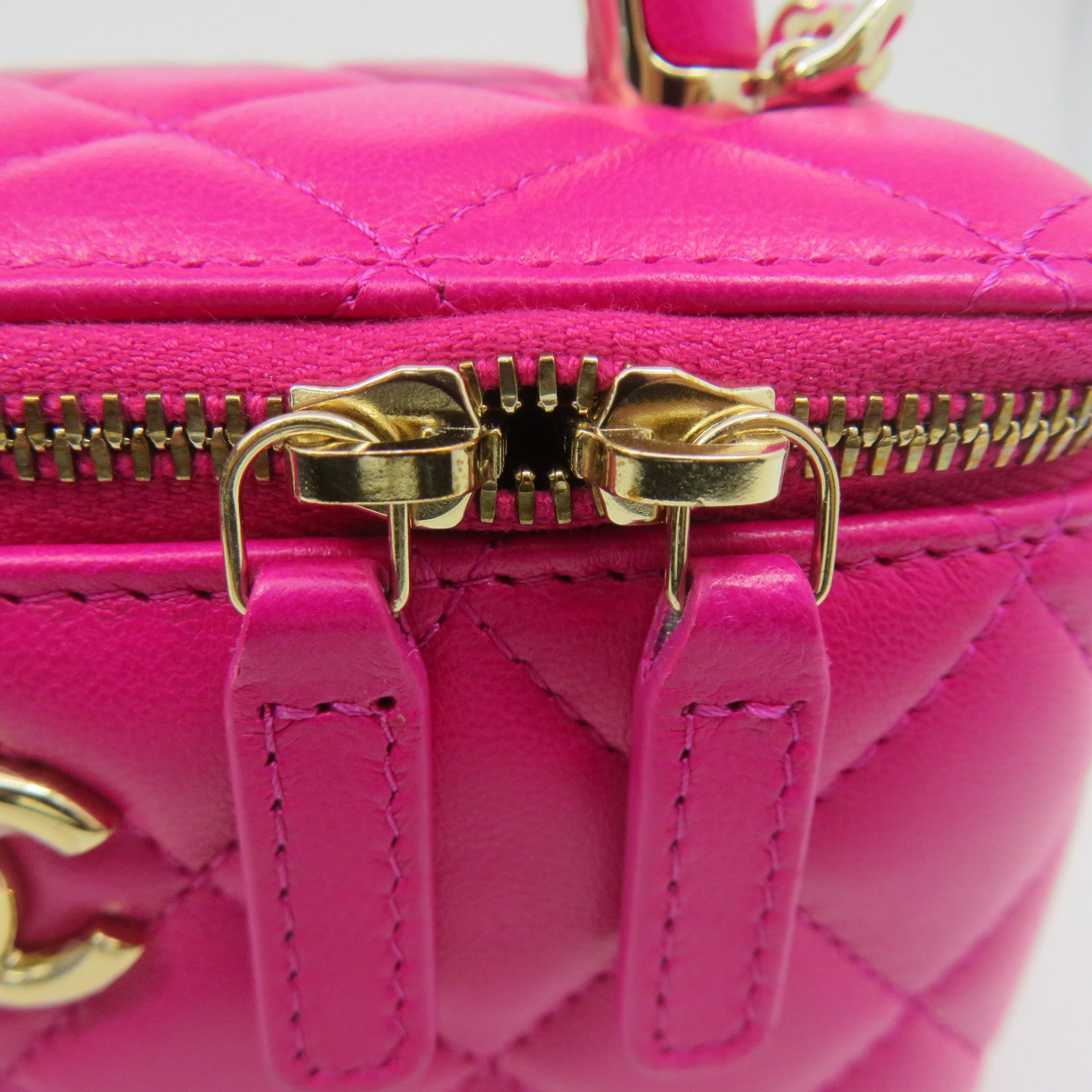 CHANEL 菱格羊皮皮革Small Vanity Chain 2Way Shoulder Bag金扣链带手挽肩背袋粉红色