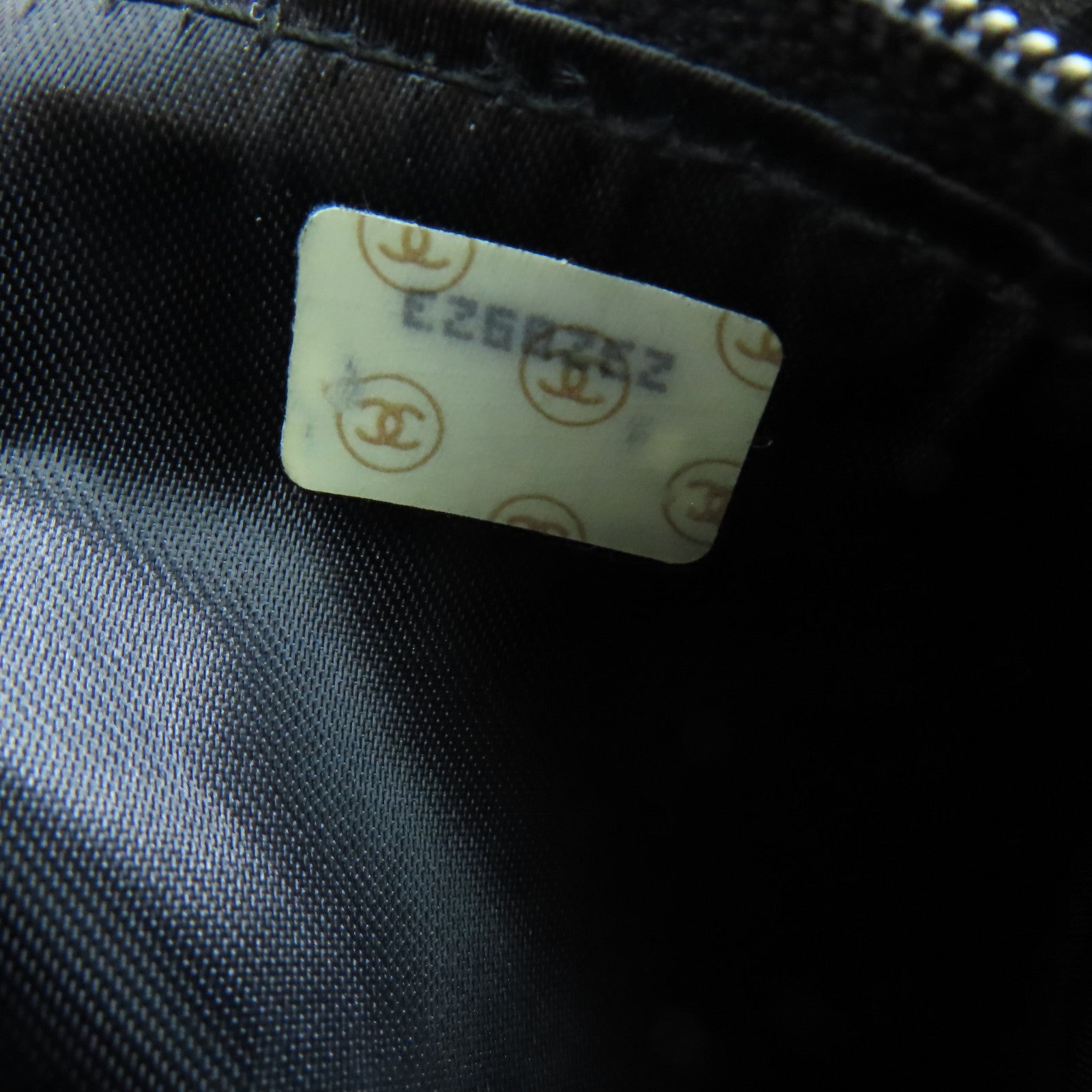 CHANEL 菱格羊皮皮革Chain Shoulder金扣鏈帶肩背袋黑色