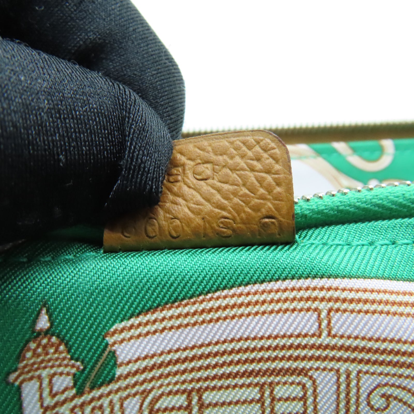 HERMES Veau Epsom皮革Silk'in Classique Long银扣长钱包棕色