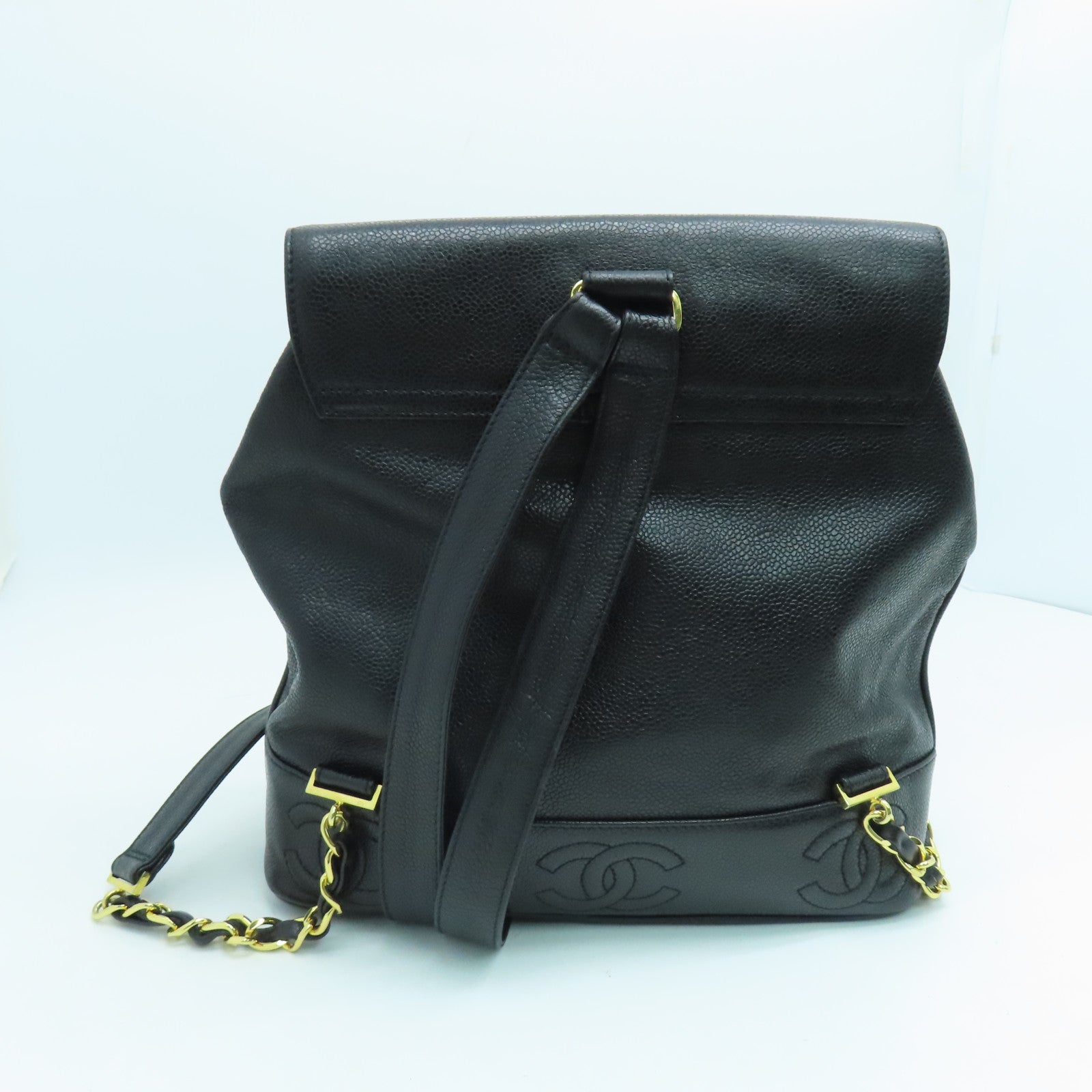 CHANEL Caviar皮革Rucksack金扣背包黑色