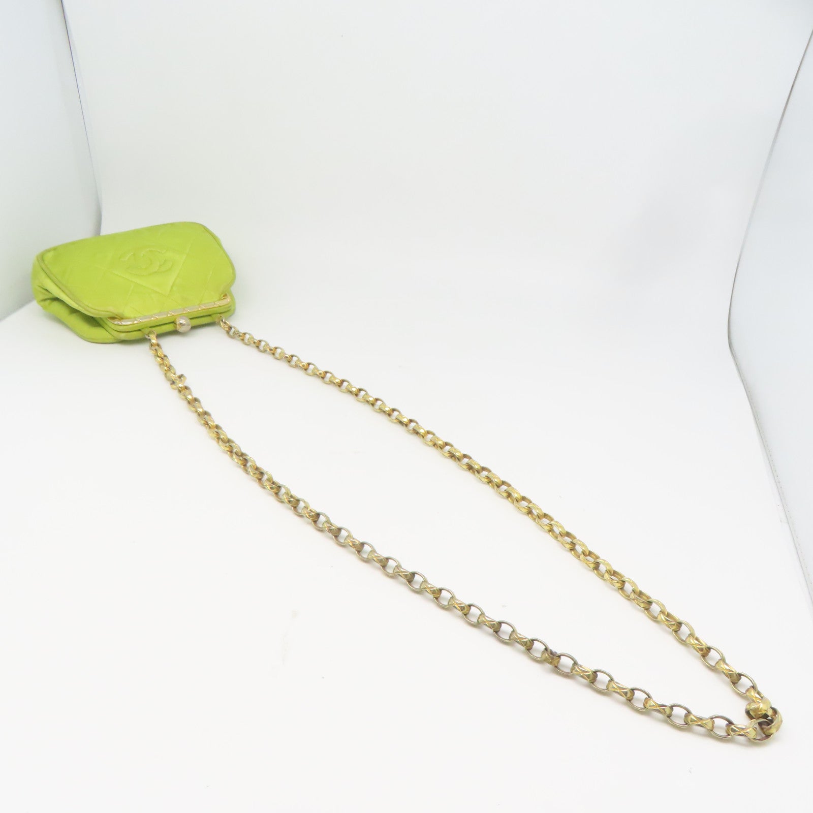 CHANEL 尼龍Chain Shoulder金扣鏈帶肩背袋綠色