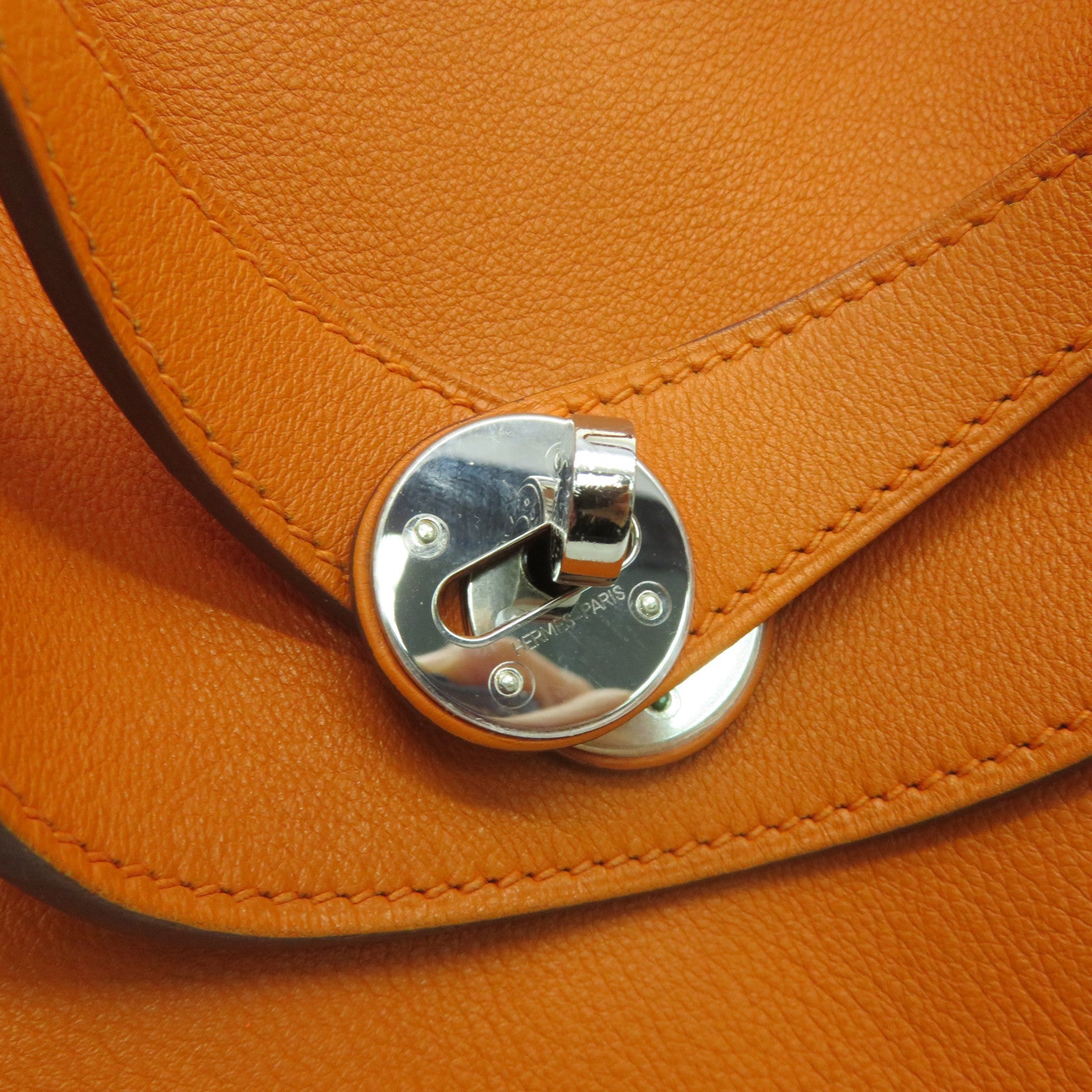 HERMES Swift皮革Lindy 30银扣肩背袋Orange橙色
