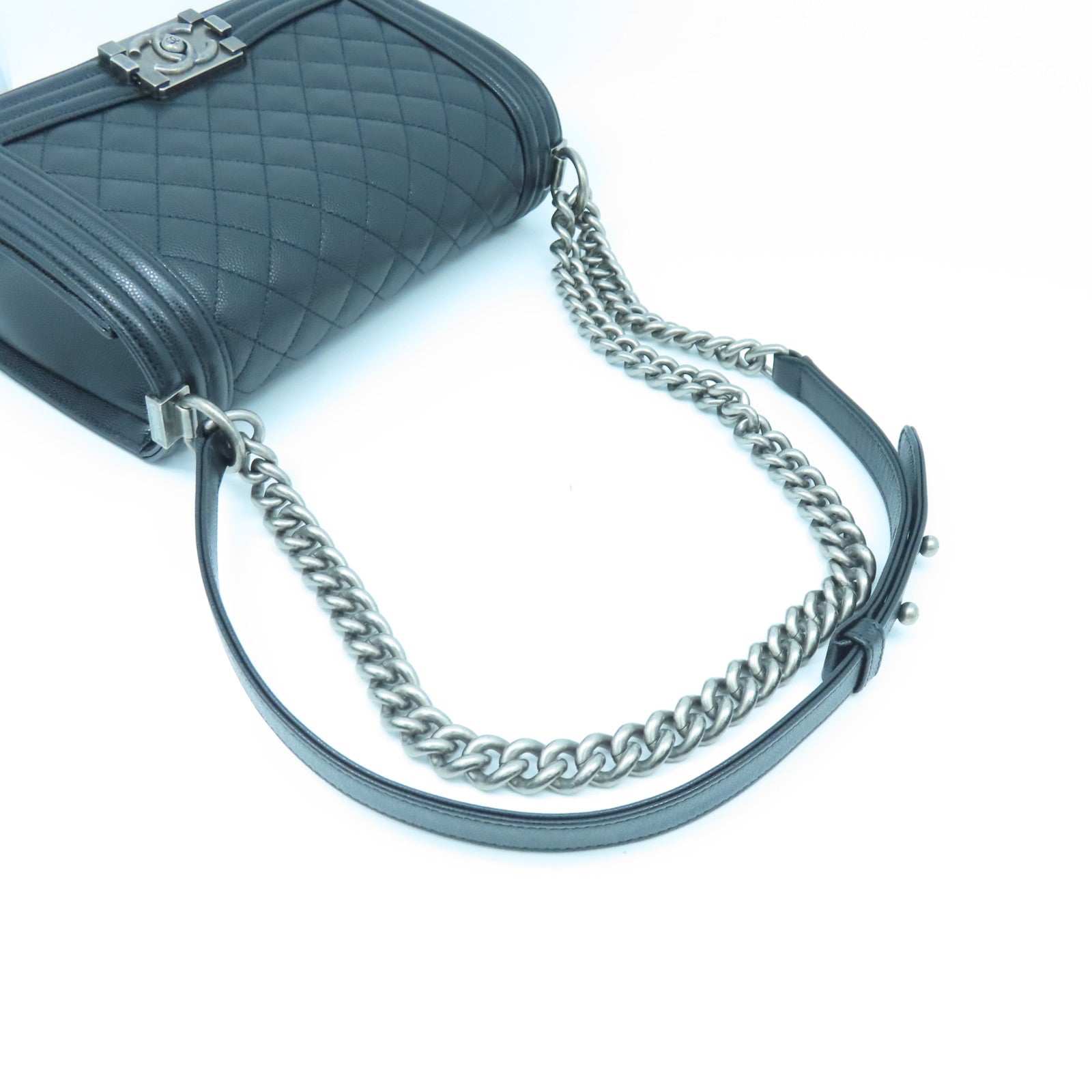 CHANEL Rhombus Caviar Leather Boy 25cm Silver Buckle Chain Shoulder Bag Black