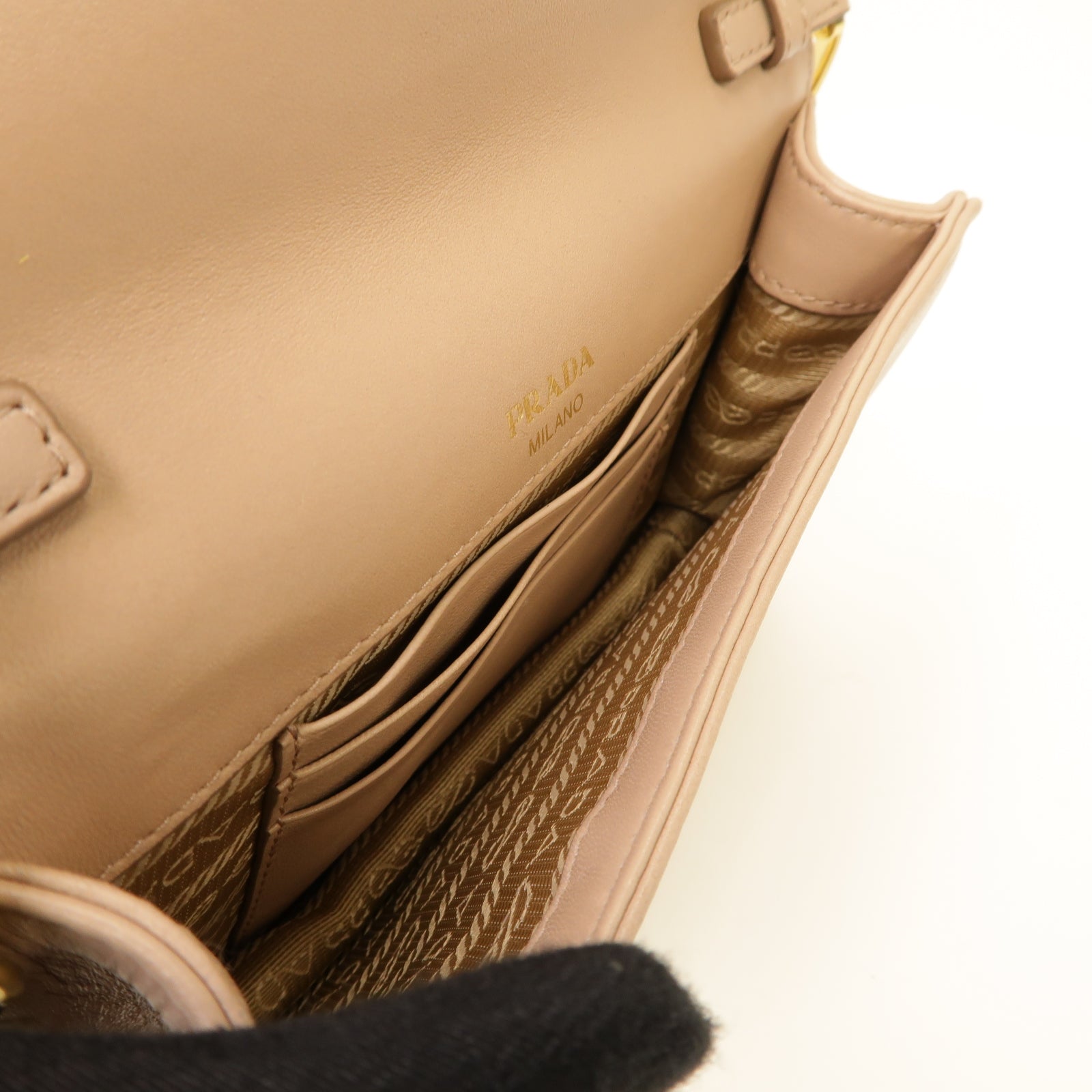 PRADA 羊皮皮革Nappa Gaufre Flap Cipria金扣鏈帶肩背袋粉紅色