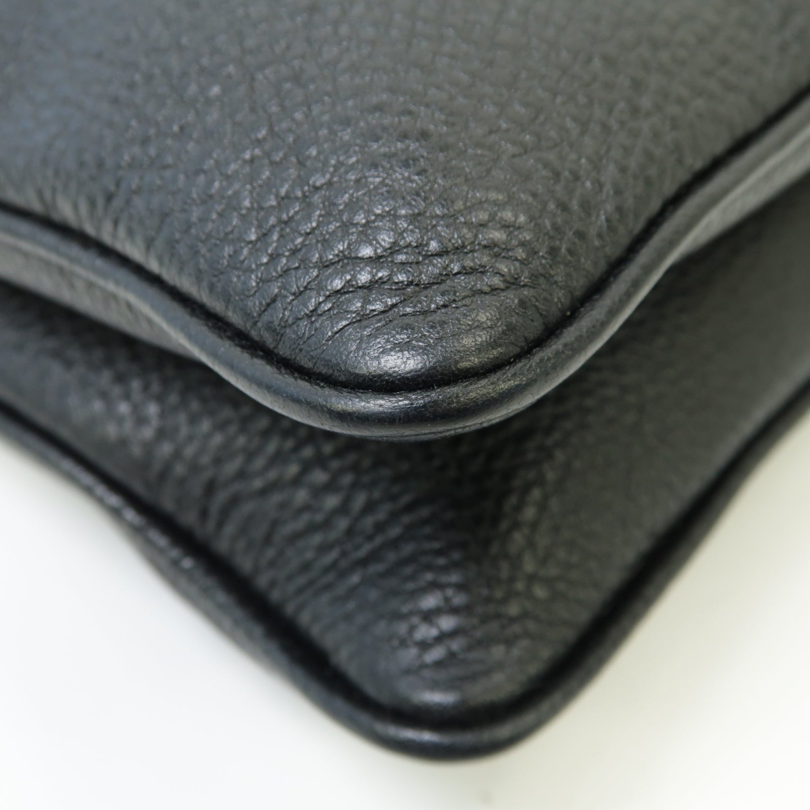 PRADA 牛皮皮革Shoulder Bag銀扣肩背袋黒色