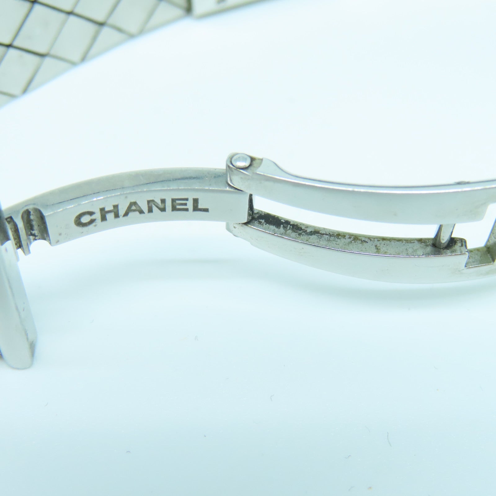 CHANEL Matelasse Bracelet Watch Stainless Steel Watch Quartz Movement Black