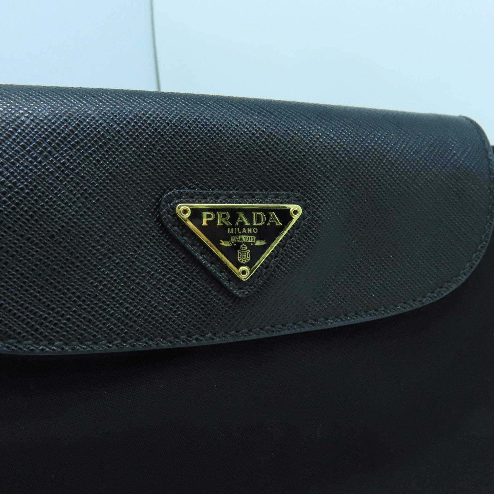 PRADA Nylon/Saffiano Leather Chain Shoulder Gold Buckle Chain Shoulder Bag Black