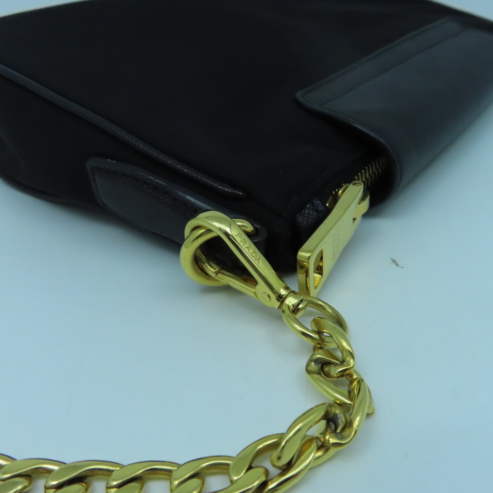 PRADA Nylon/Saffiano Leather Chain Shoulder Gold Buckle Chain Shoulder Bag Black