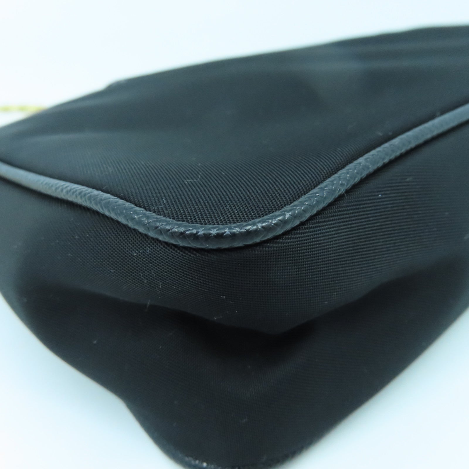 PRADA Nylon/Saffiano Leather Chain Shoulder Gold Buckle Chain Shoulder Bag Black