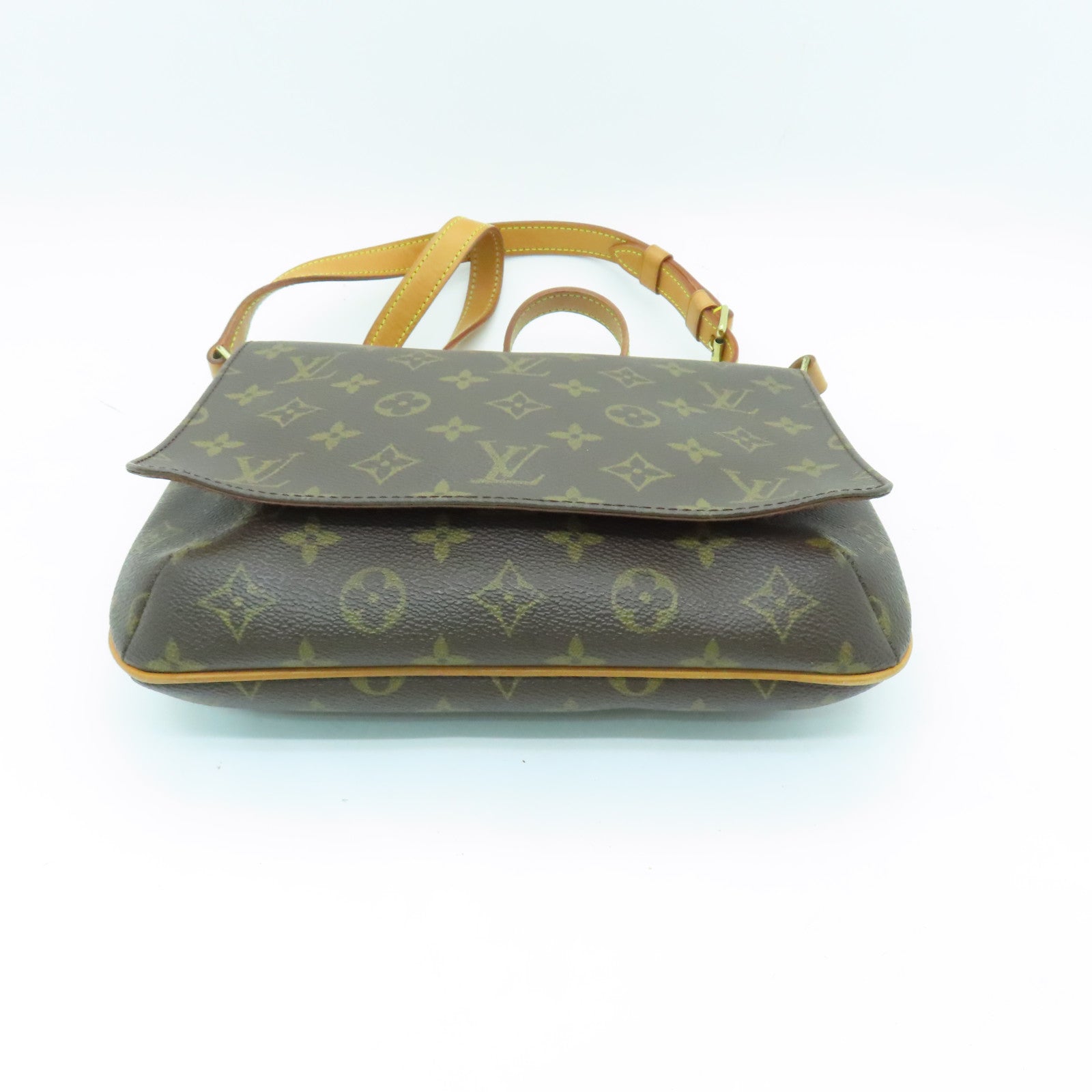 LOUIS VUITTON Monogram Musette Tango Gold Buckle Shoulder Bag Brown