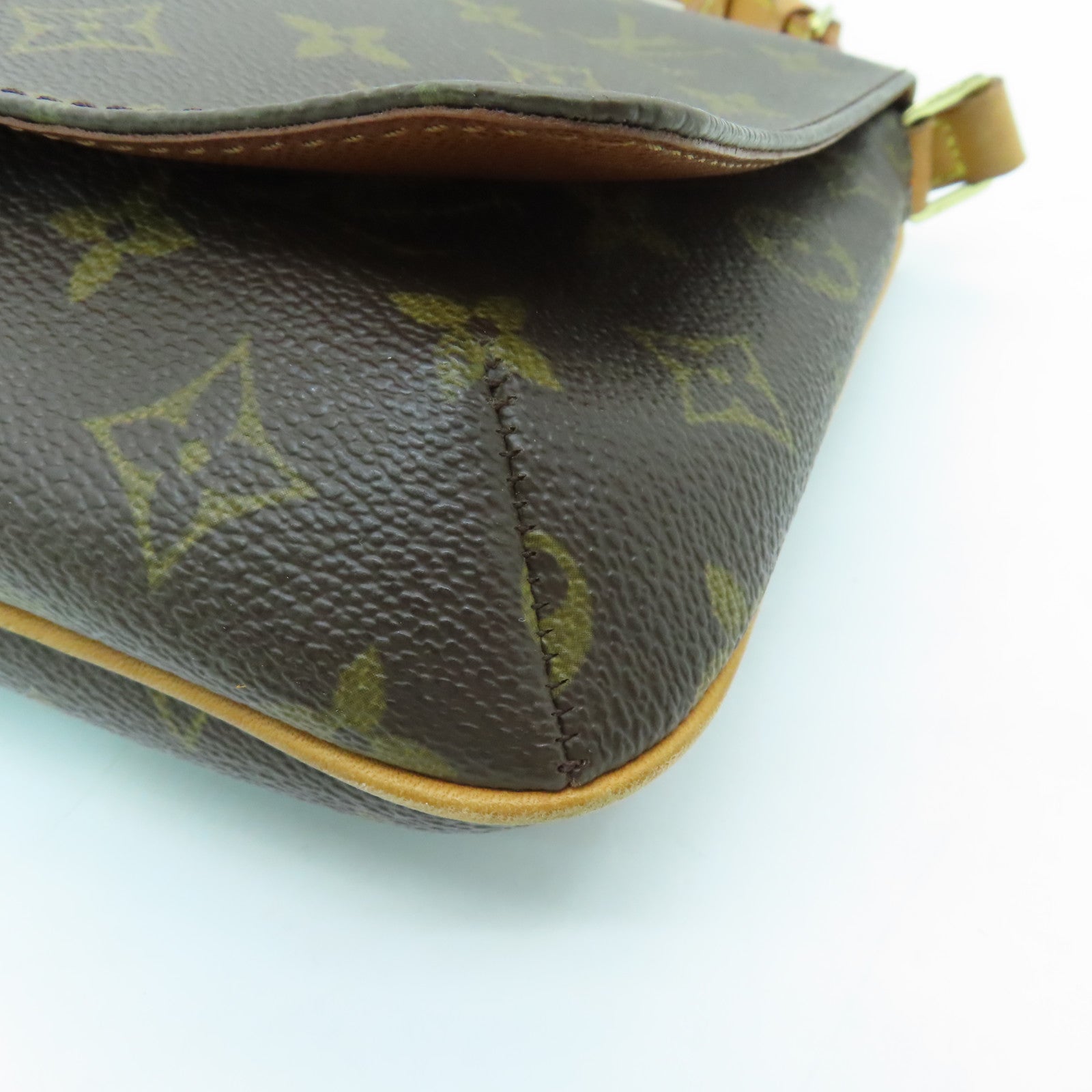 LOUIS VUITTON Monogram Musette Tango Gold Buckle Shoulder Bag Brown
