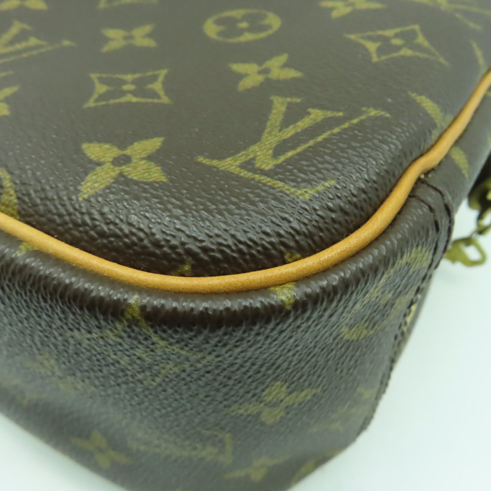 LOUIS VUITTON Monogram Trouville PM金扣手挽袋啡色