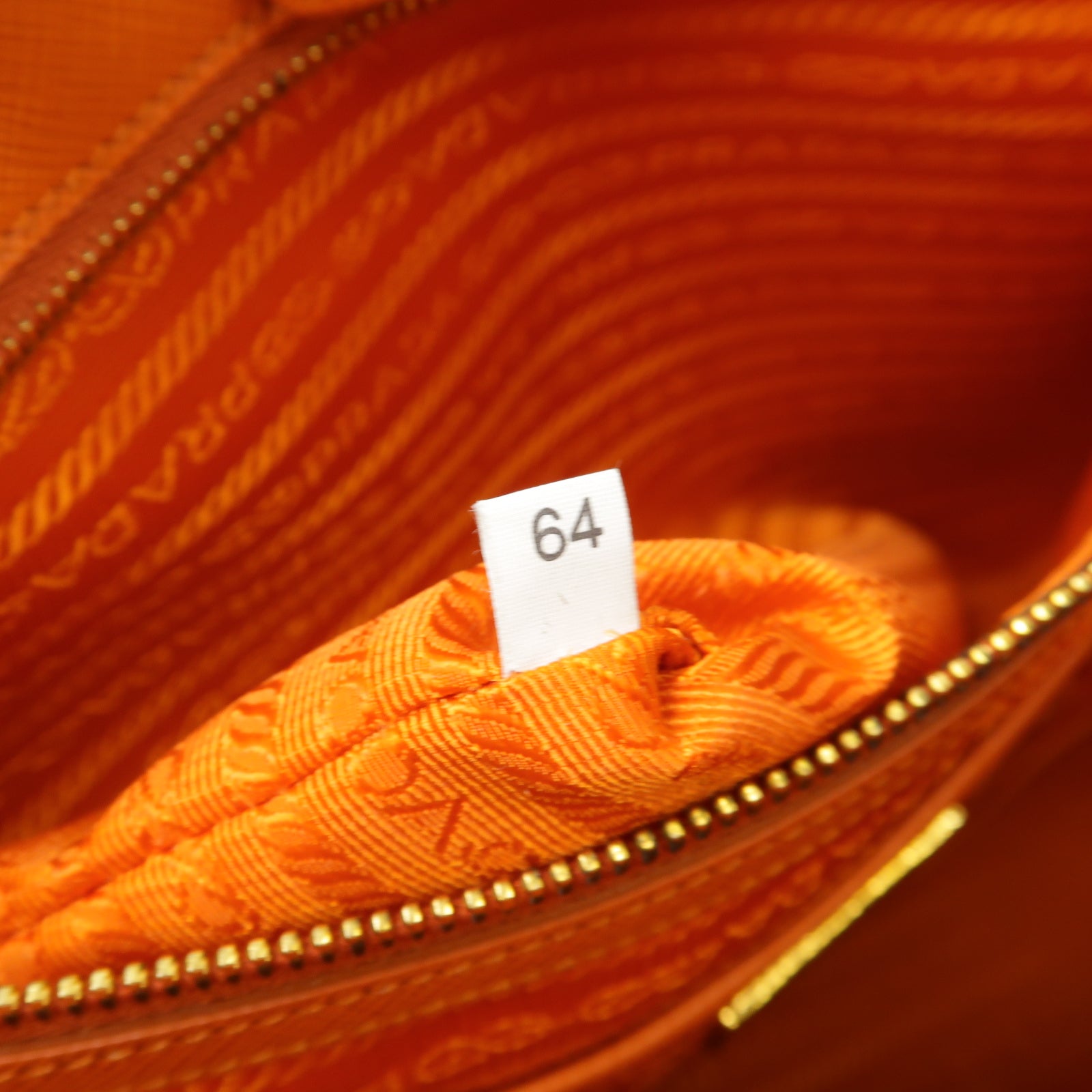 PRADA 牛皮皮革Tote Bag金扣手挽袋橙色