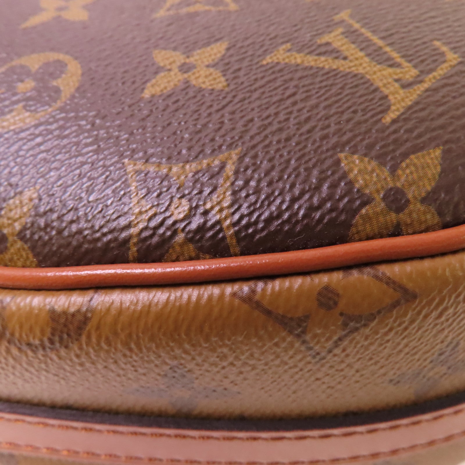 LOUIS VUITTON Monogram Loop Hobo Shoulder Bag金扣肩背袋啡色