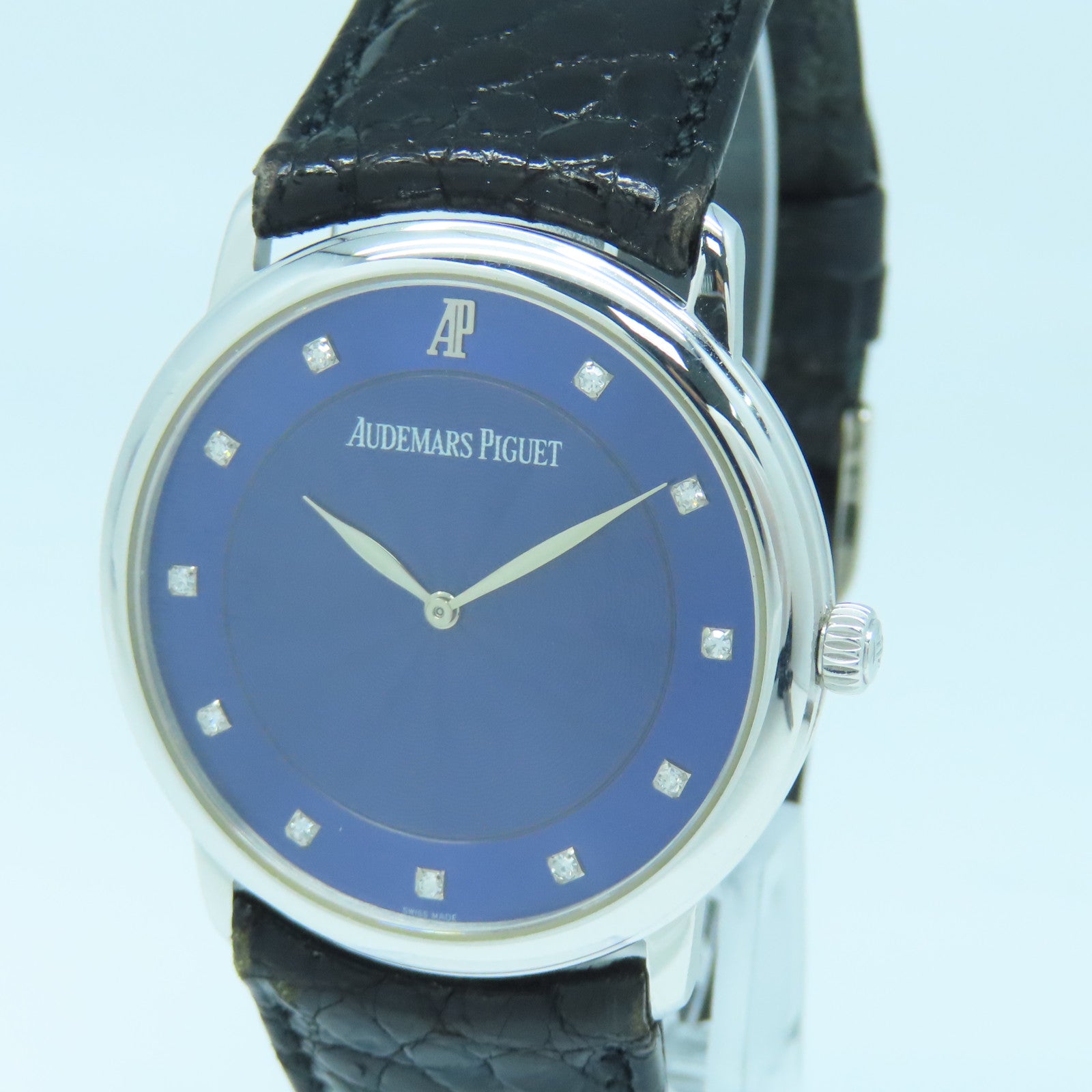 AUDEMARS PIGUET Jules Audemars 18K White Gold/Leather Watch with Manual Movement Blue/Black