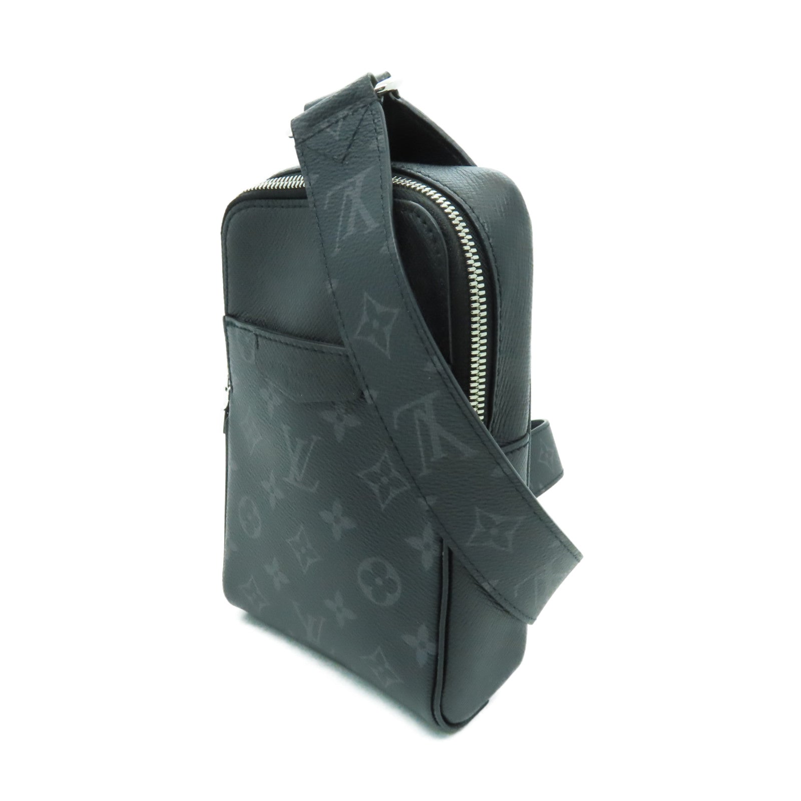 LOUIS VUITTON Monogram Taigarama Outdoor Sling Bag銀扣肩背袋黑色