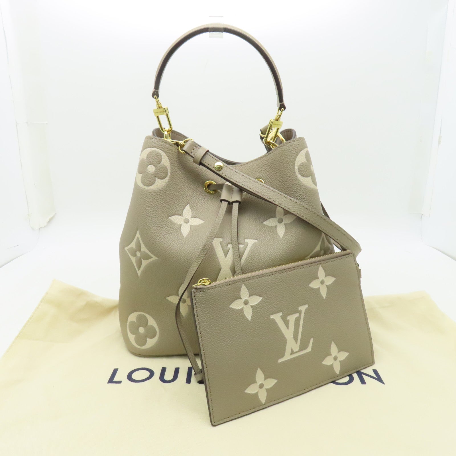 LOUIS VUITTON Monogram Empreinte Neo Noe MM金扣手挽肩背兩用袋奶油色