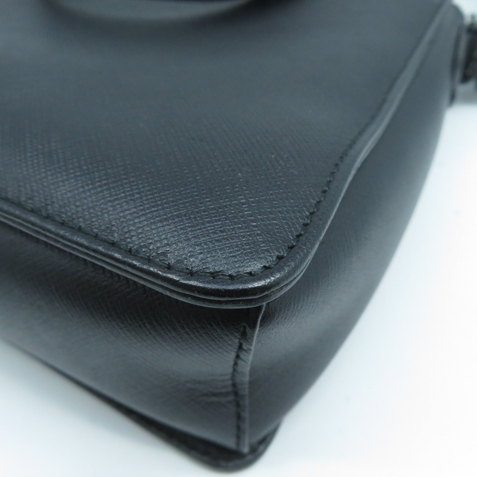 Salvatore Ferragamo 牛皮皮革2 Way Shoulder Bag銀扣手挽肩背兩用袋黑色