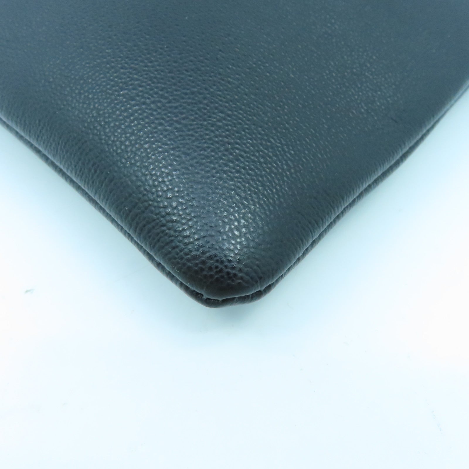 BURBERRY 牛皮皮革Clutch Bag银扣手拿包黑色