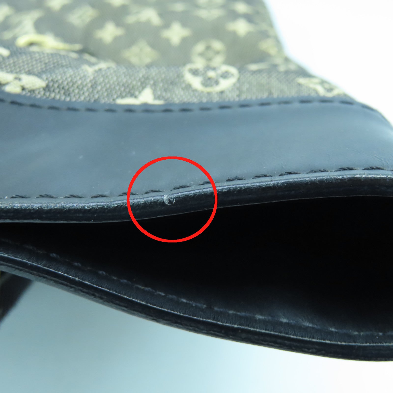 LOUIS VUITTON Monogram Mini Lucille GM金扣手挽袋黑色