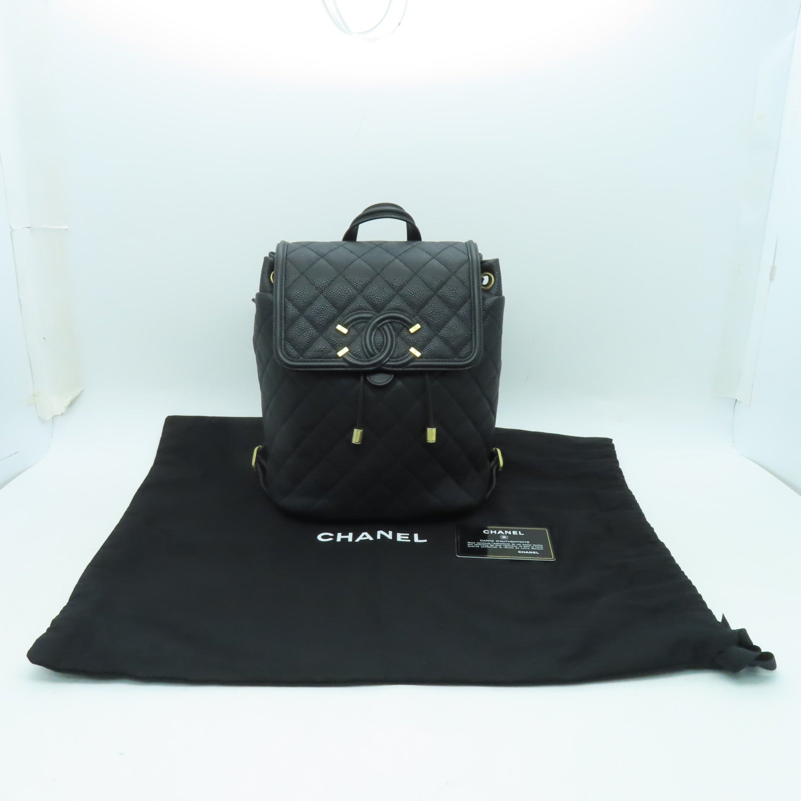 CHANEL 菱格Caviar皮革Backpack金扣背包黑色