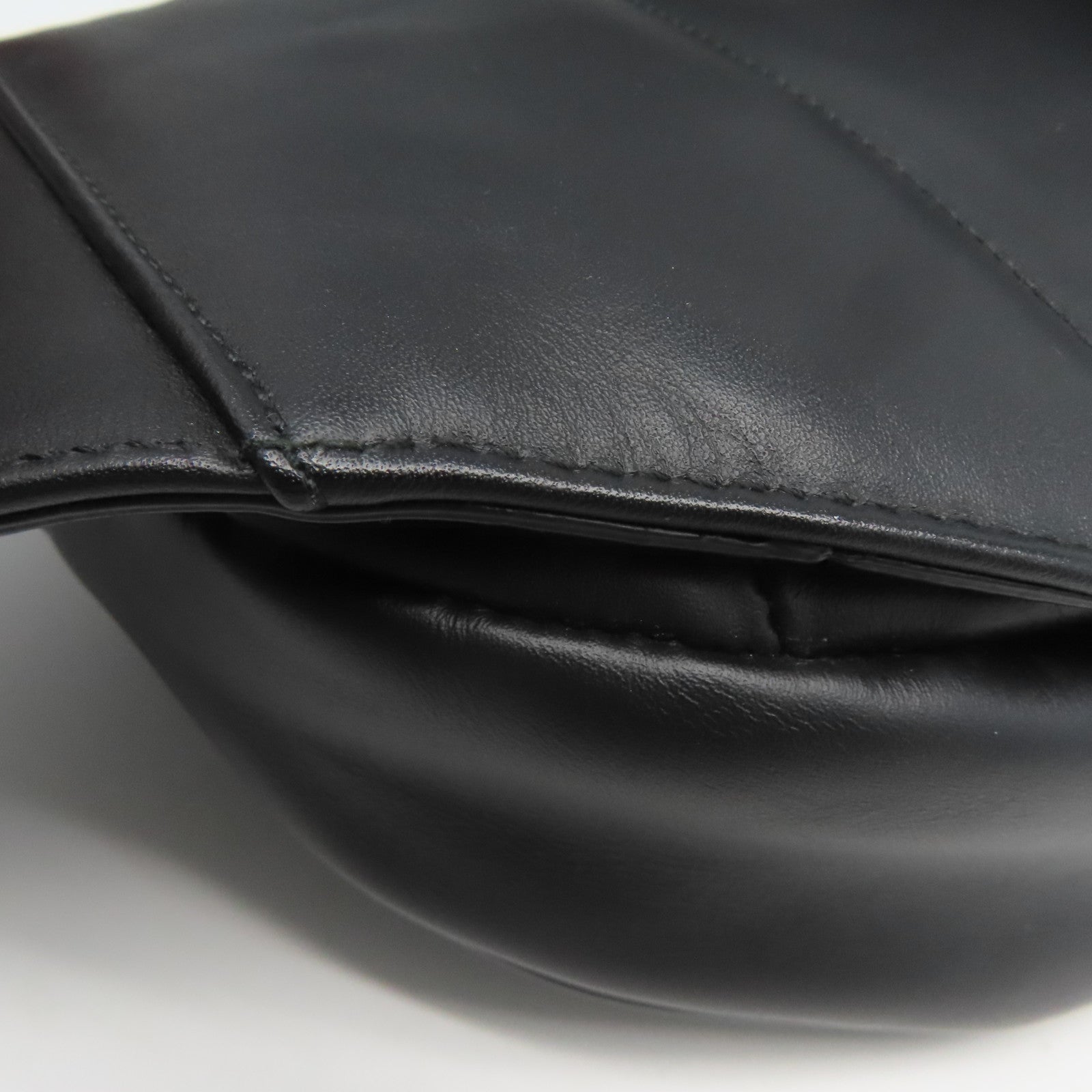 BOTTEGA VENETA 織紋牛皮皮革Waist Bag腰包黑色