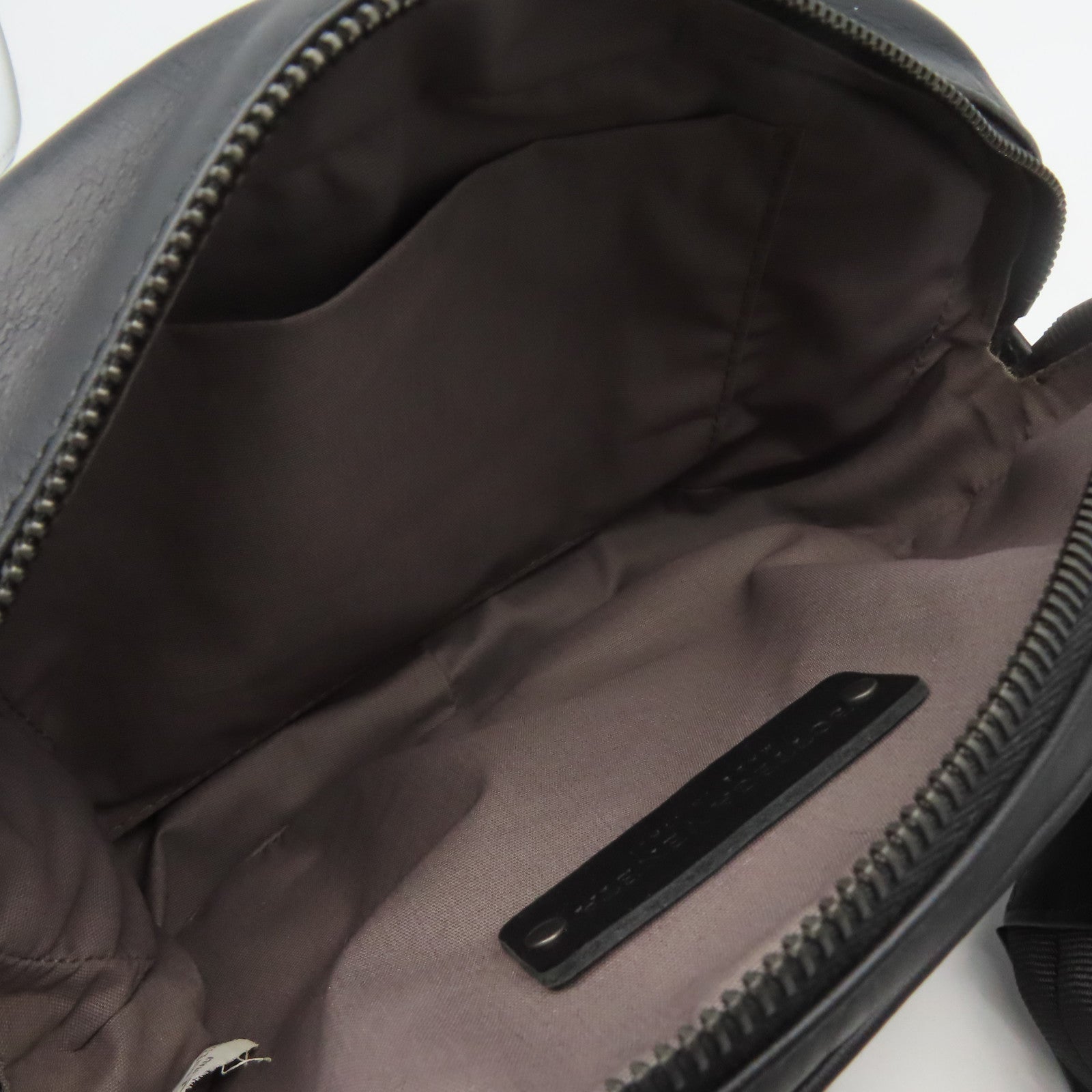 BOTTEGA VENETA 織紋牛皮皮革Waist Bag腰包黑色
