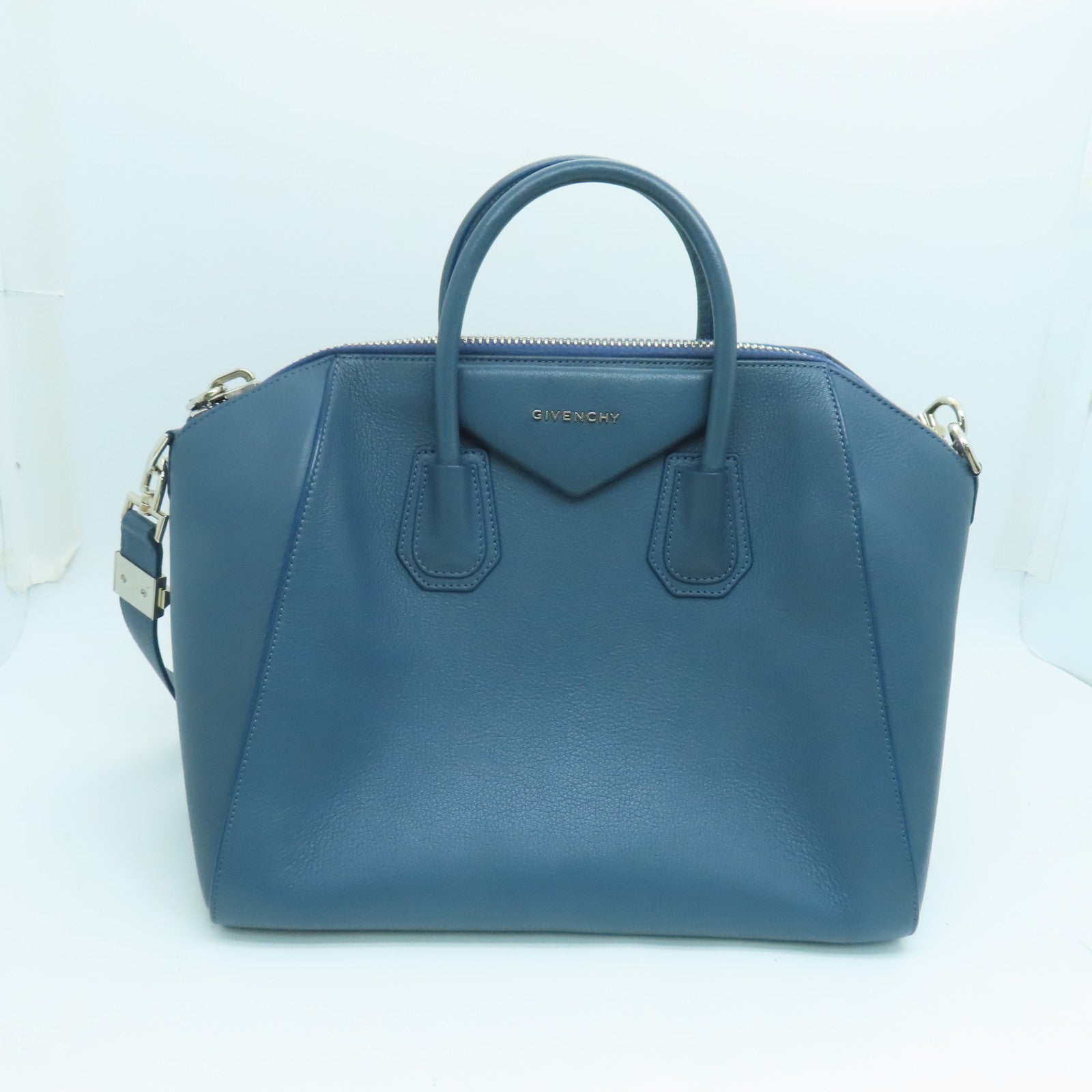 GIVENCHY 牛皮皮革Antignoa银扣手挽肩背两用袋蓝色