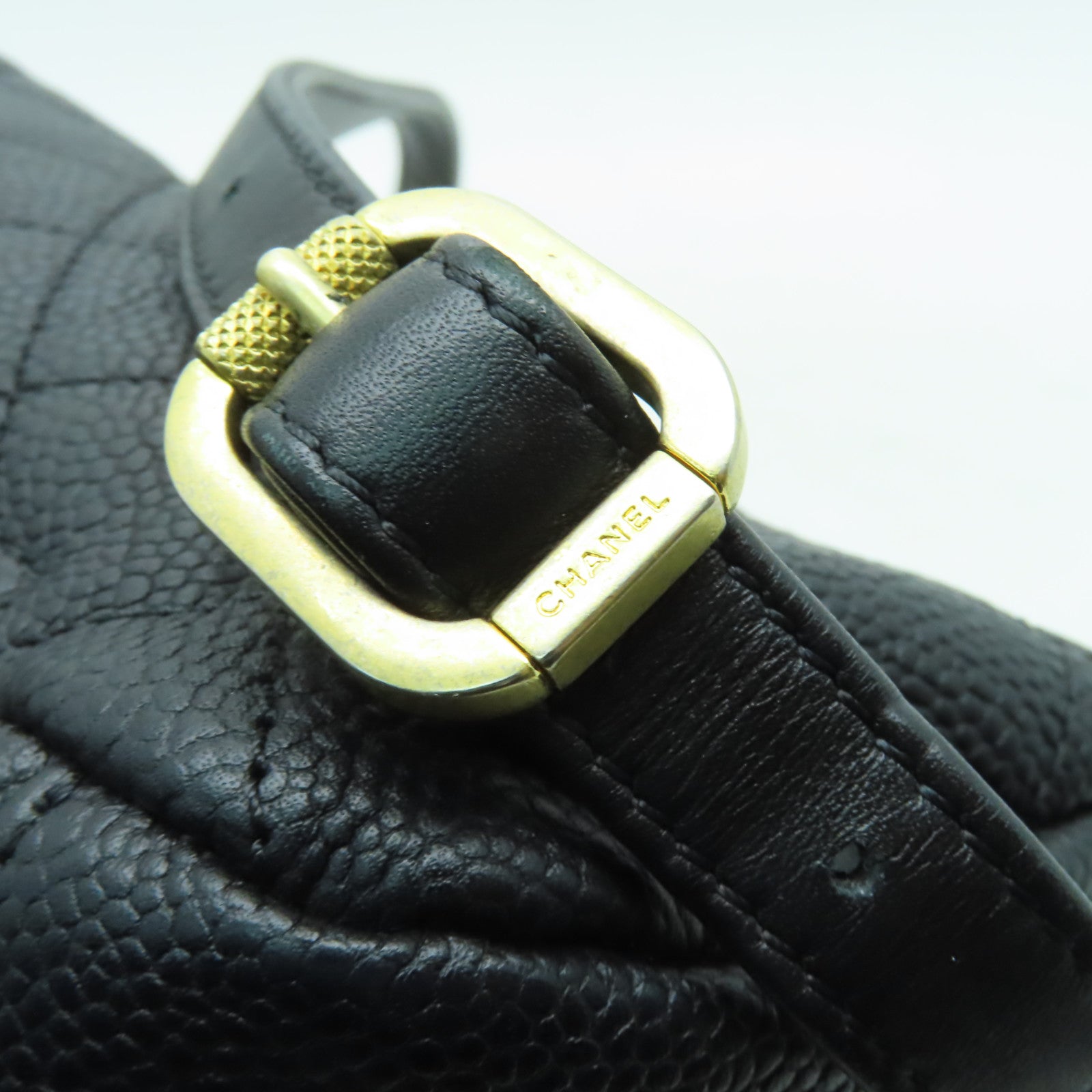 CHANEL 菱格Caviar皮革Backpack金扣背包黑色