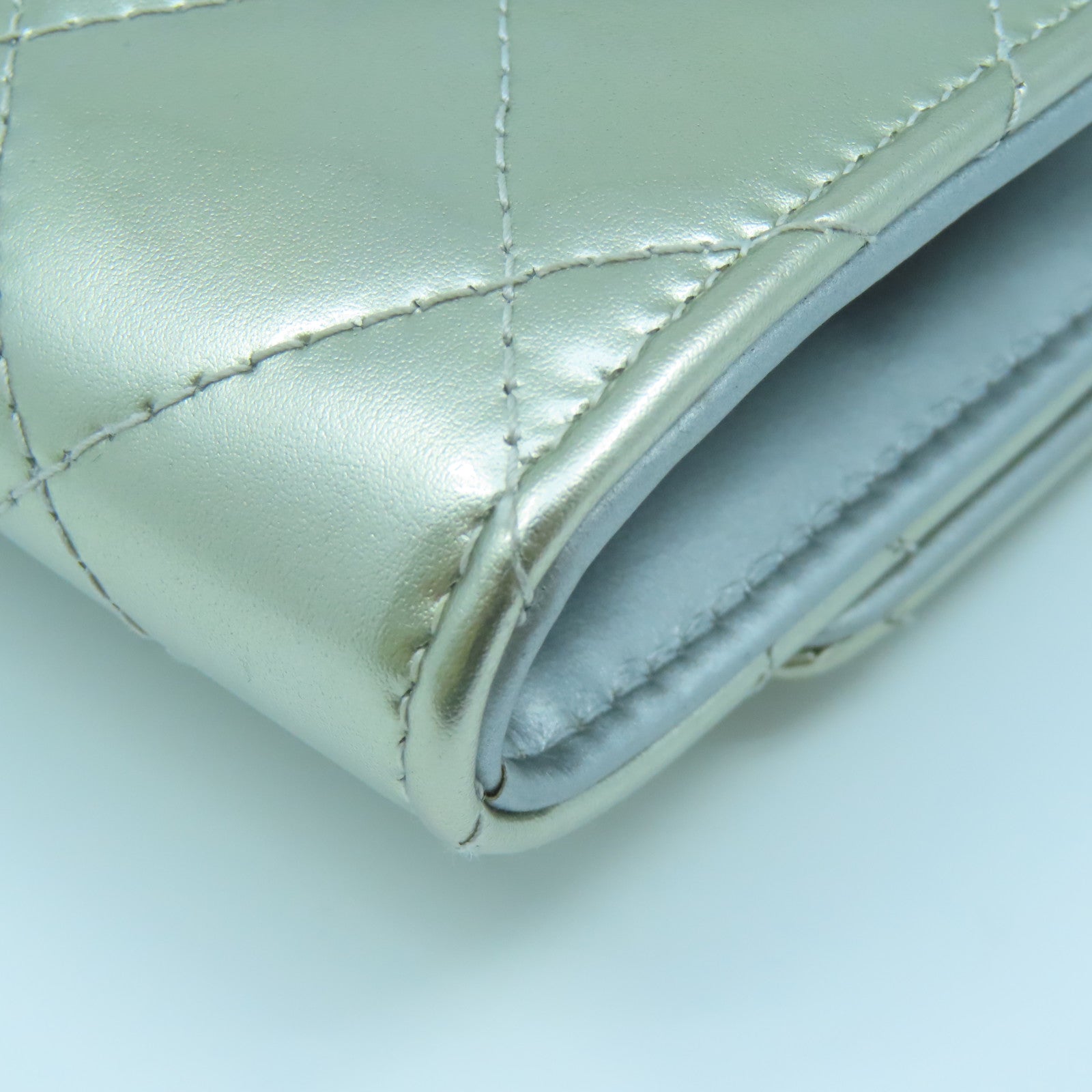 CHANEL 菱格漆皮皮革Chain Shoulder Bag銀扣鏈帶肩背袋銀色