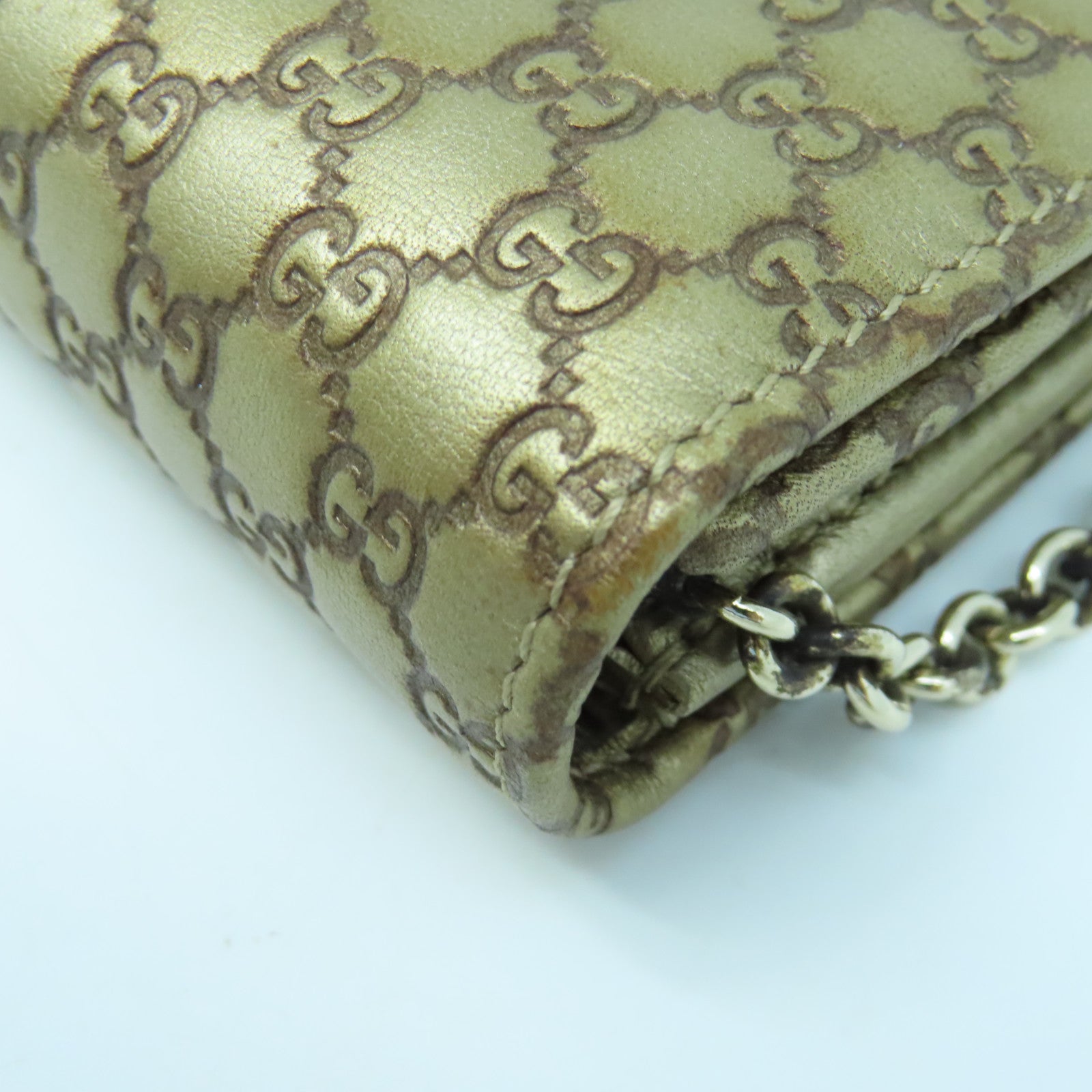 GUCCI 牛皮皮革Chain Shoulder金扣链带肩背袋金色