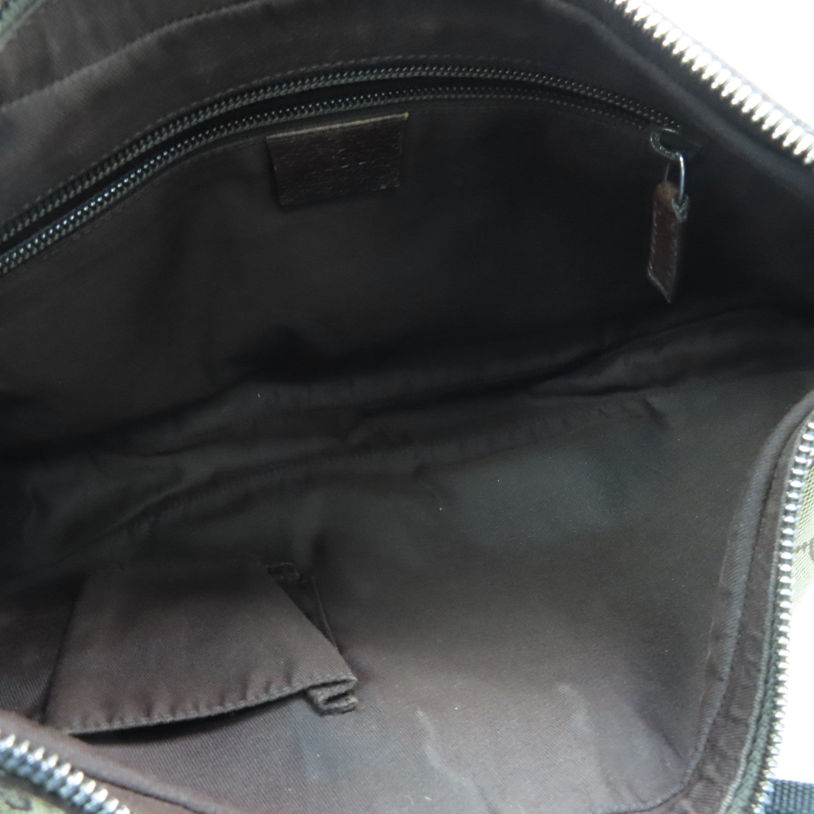 GUCCI 帆布Shoulder Bag銀扣肩背袋啡色