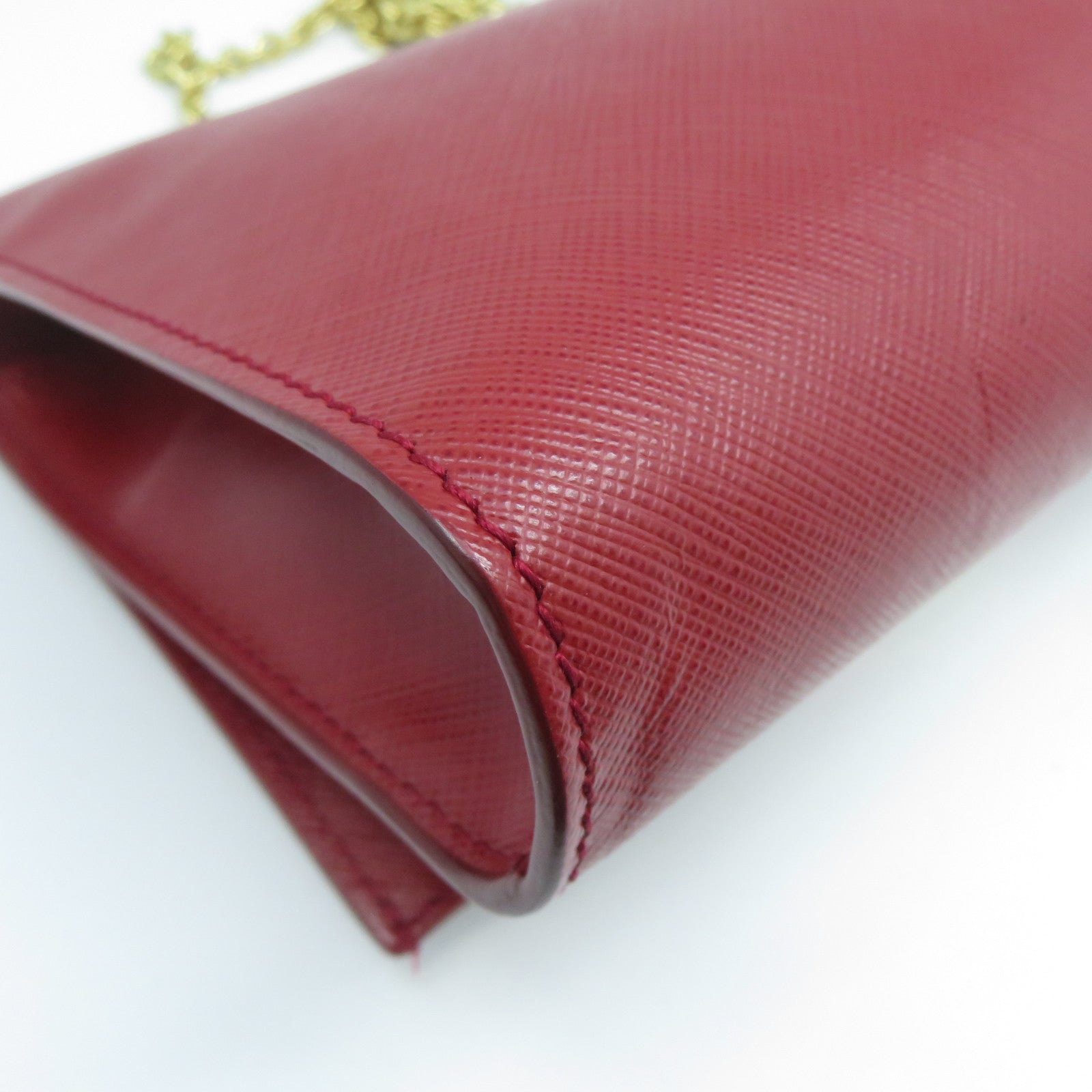 Salvatore Ferragamo 牛皮皮革Chain Shoulder Bag金扣鏈帶肩背袋紅色