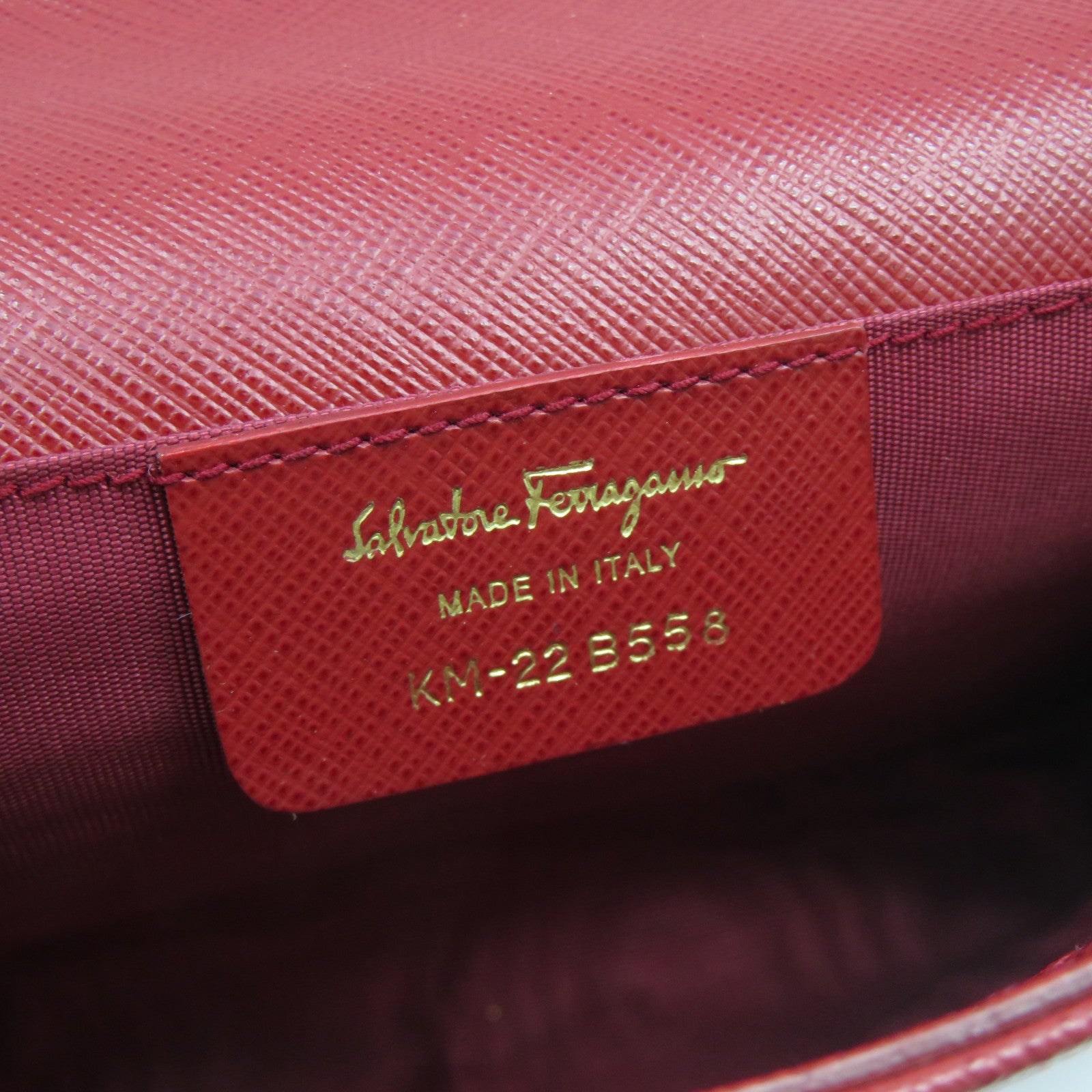 Salvatore Ferragamo 牛皮皮革Chain Shoulder Bag金扣鏈帶肩背袋紅色