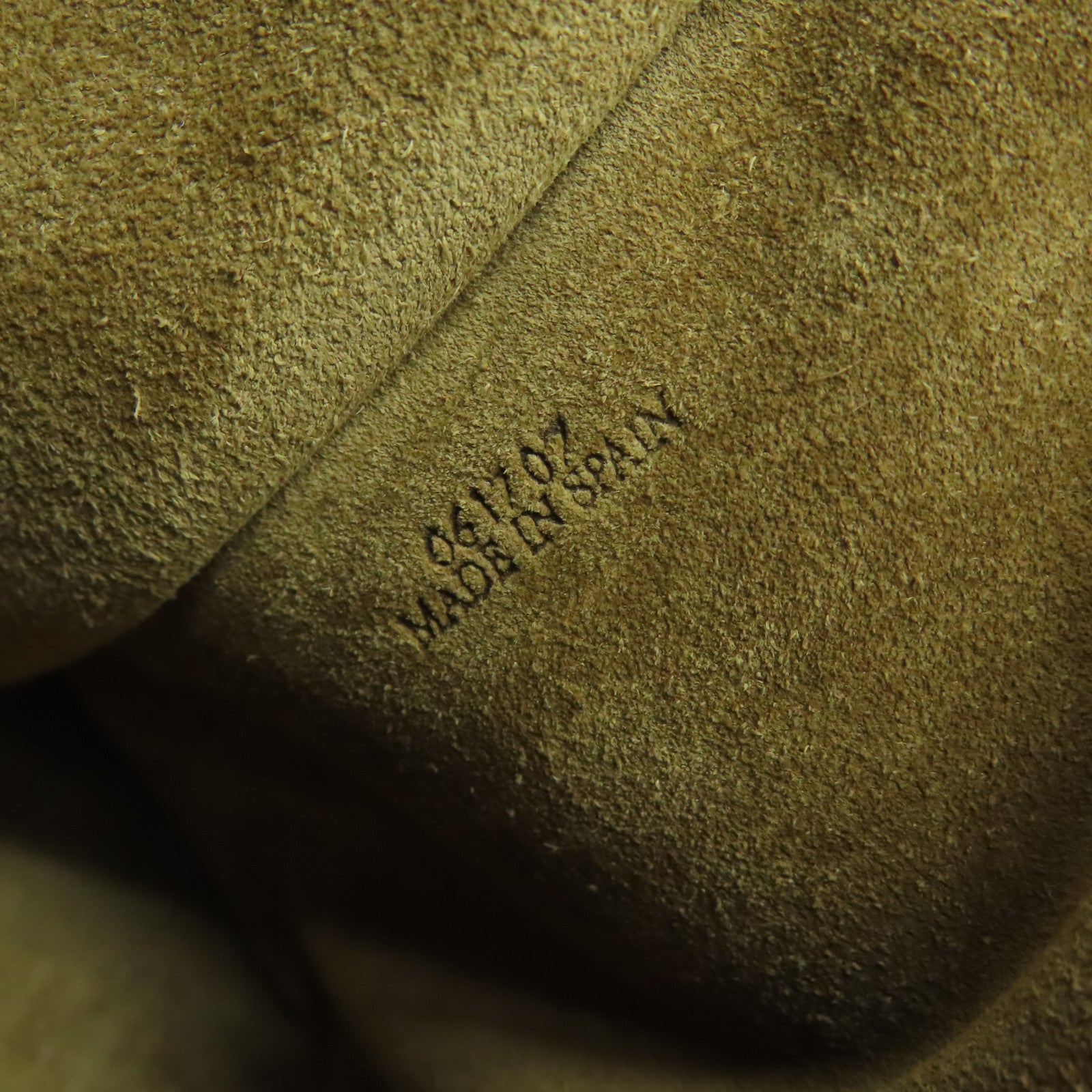LOEWE 【激減優惠】牛皮皮革Missy Dots手挽肩背兩用袋黑色/啡色