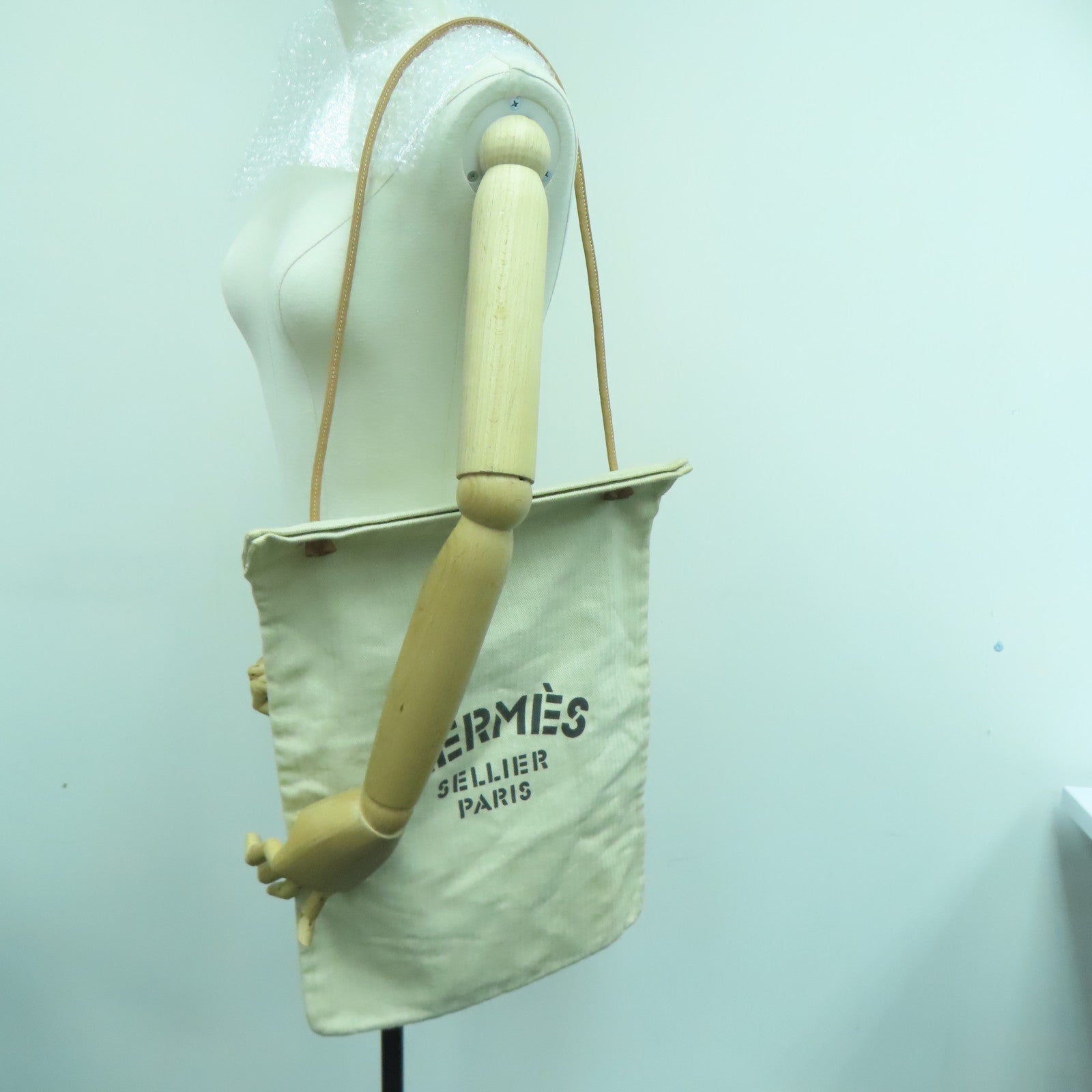 HERMES 帆布Aline GM Shoulder Bag金扣肩背袋米色