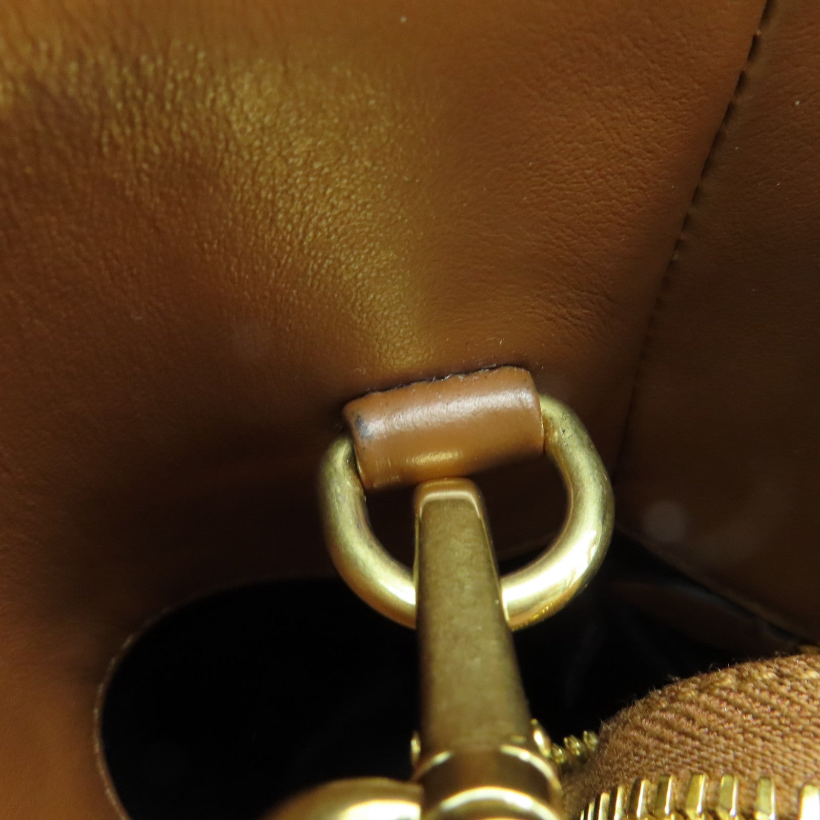 Miu Miu 牛皮皮革2way Shoulder Bag金扣手挽肩背两用袋啡色