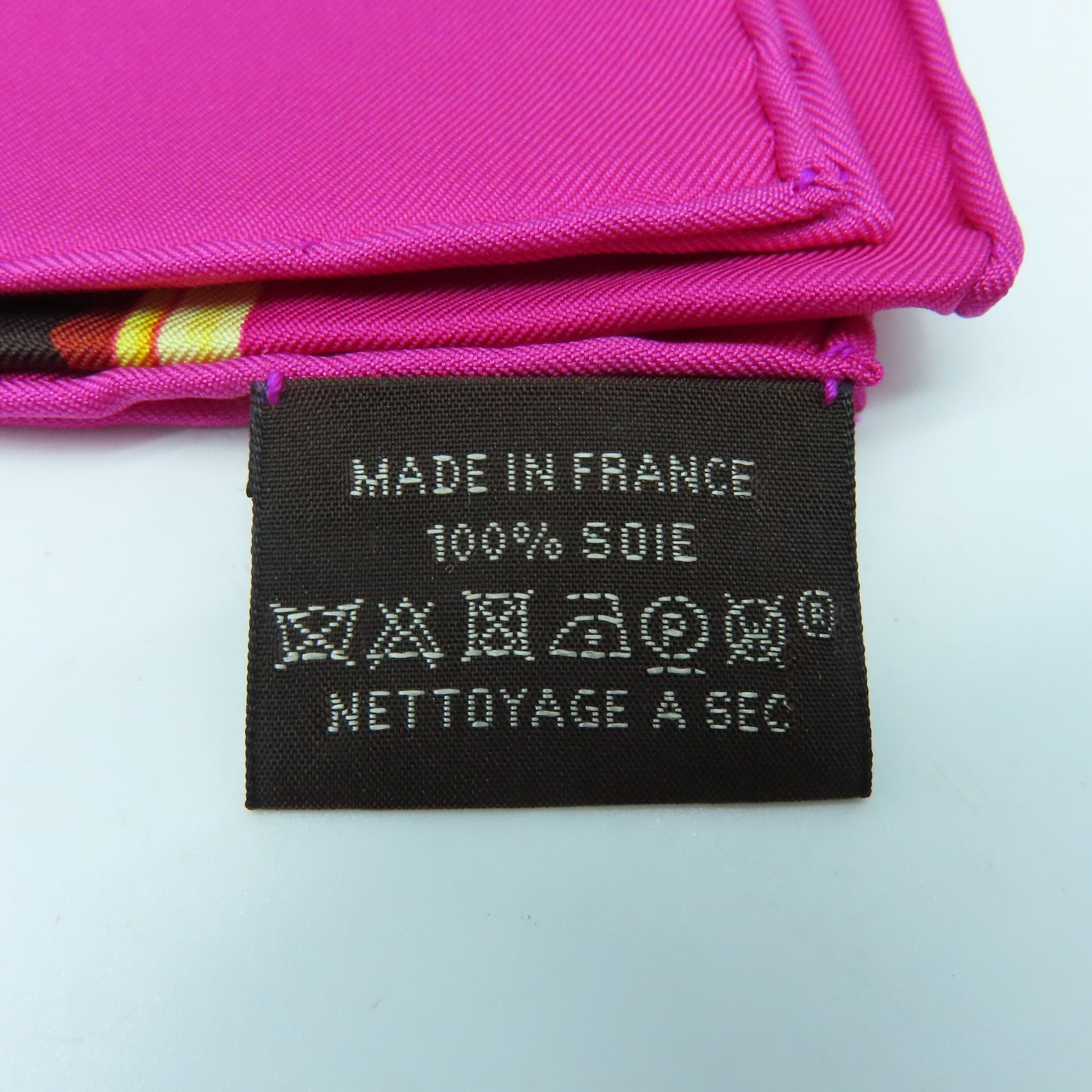 HERMES 丝质Scarf丝巾90x90cm粉红色
