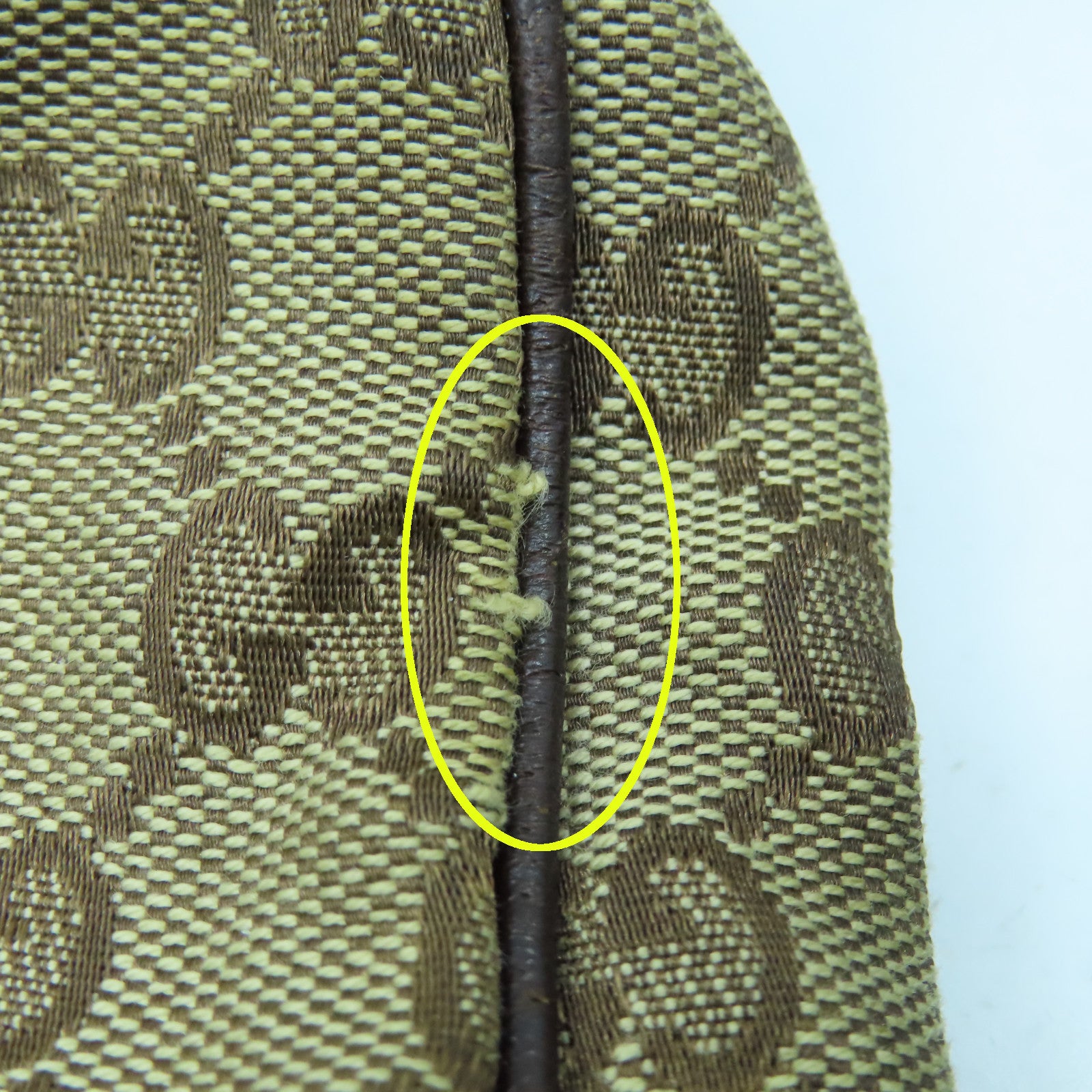 GUCCI 帆布Shoulder Bag銀扣肩背袋啡色