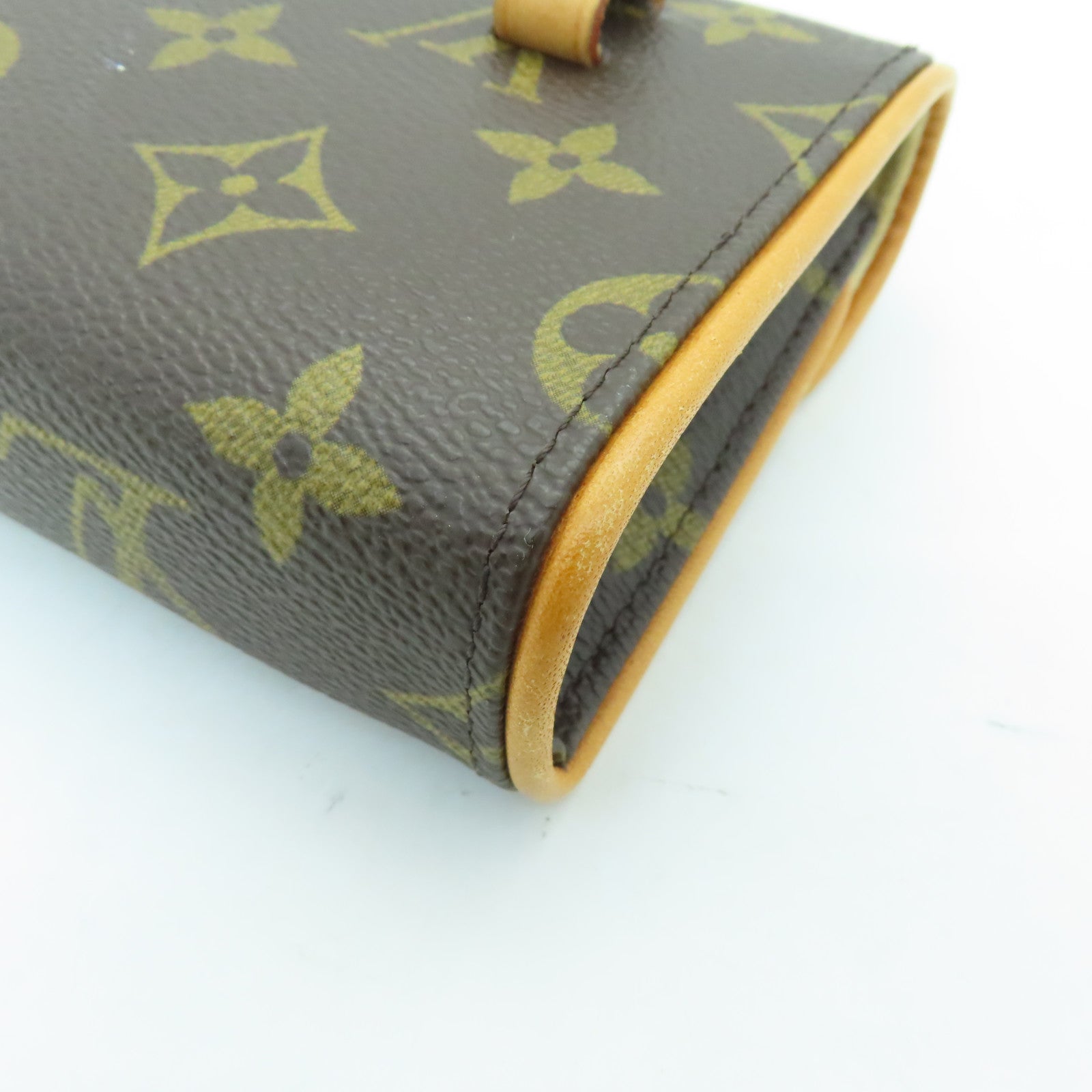 LOUIS VUITTON Monogram Pochette Florentine Belt Bag Brown