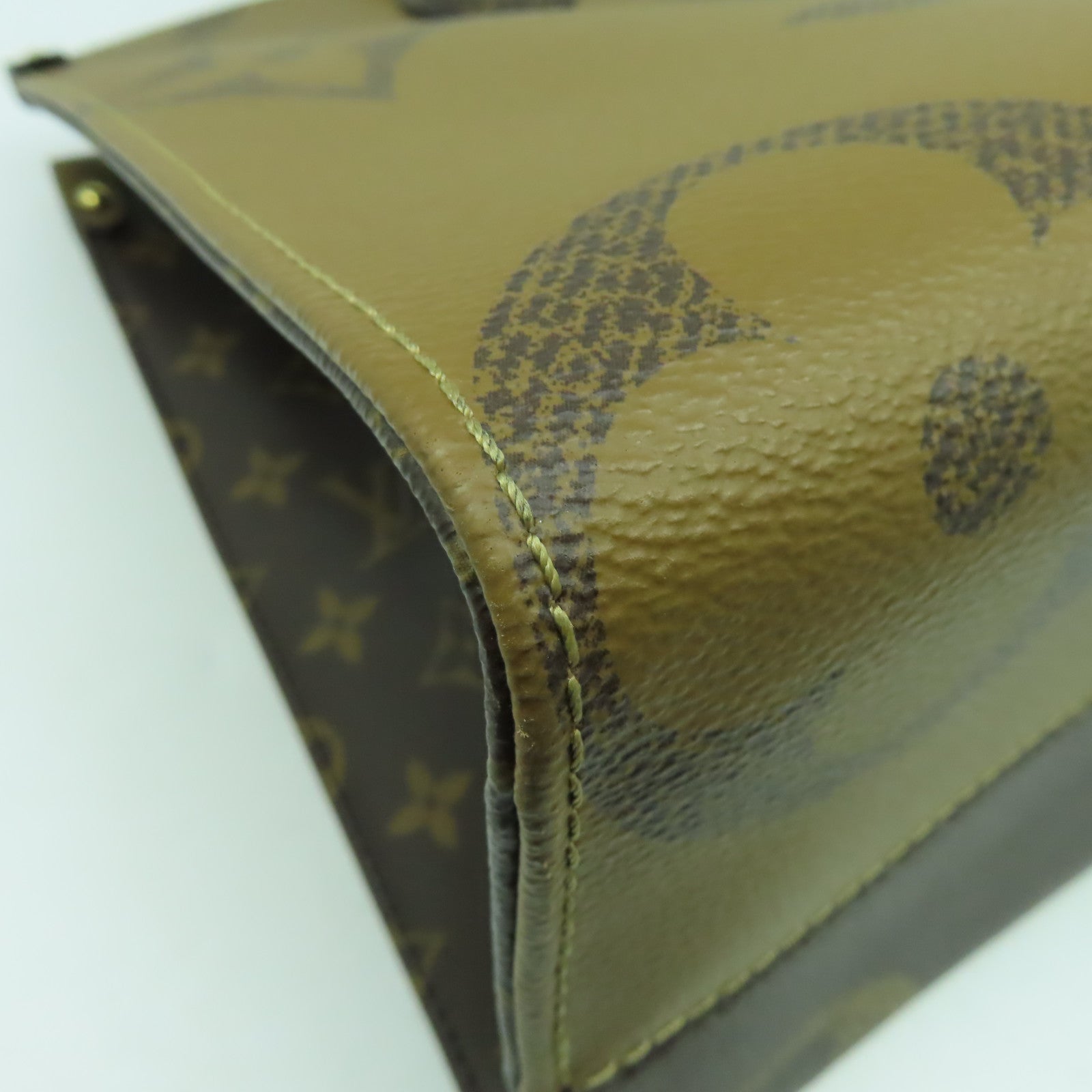 LOUIS VUITTON Monogram Giant On The Go MM金扣手挽肩背兩用袋啡色
