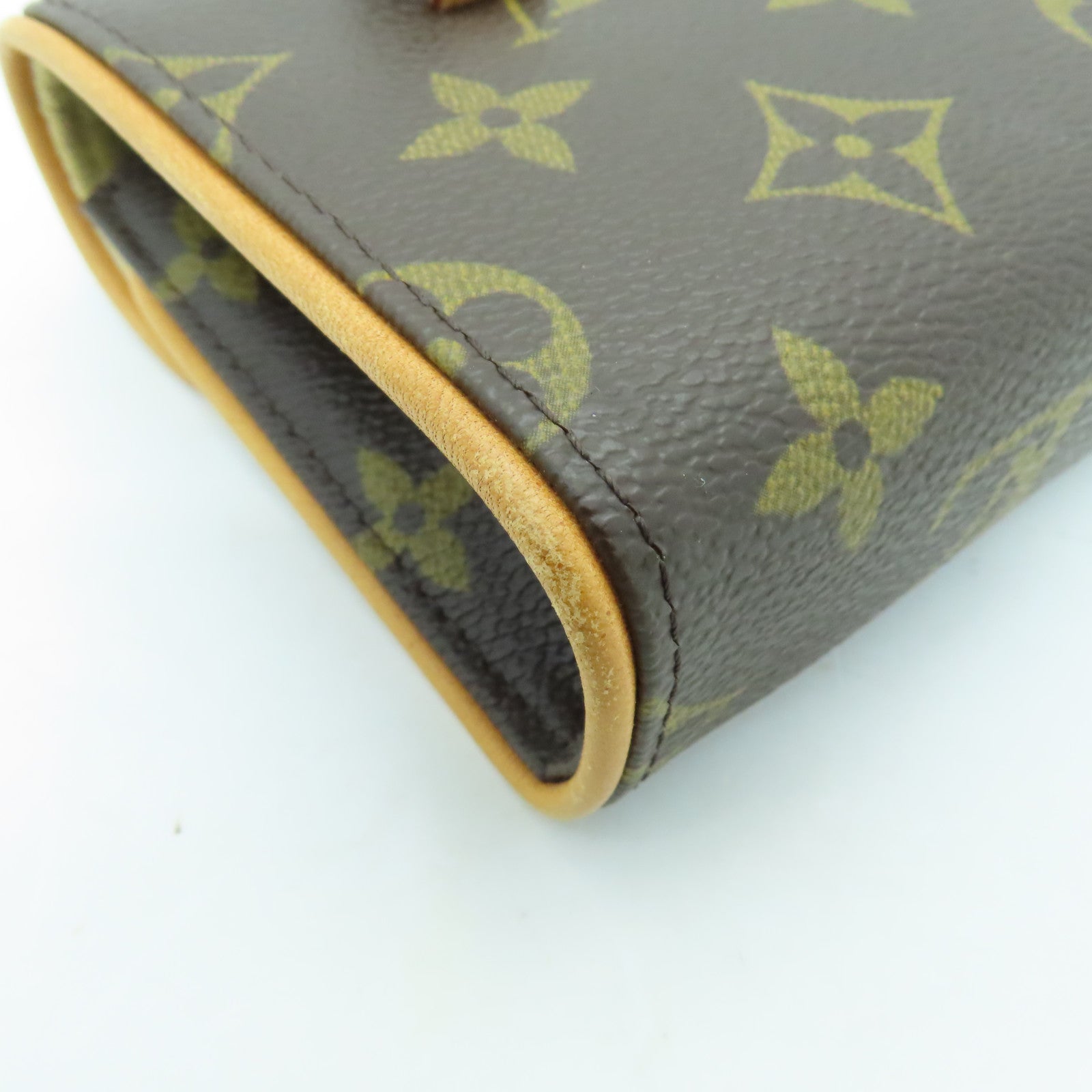 LOUIS VUITTON Monogram Pochette Florentine Belt Bag Brown