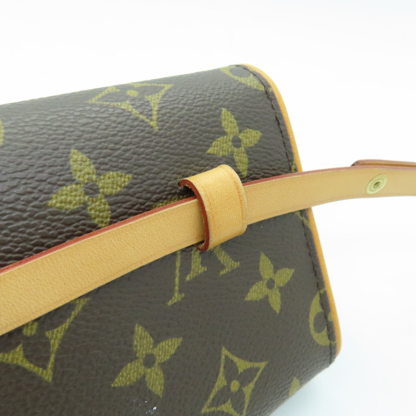 LOUIS VUITTON Monogram Pochette Florentine Belt Bag Brown