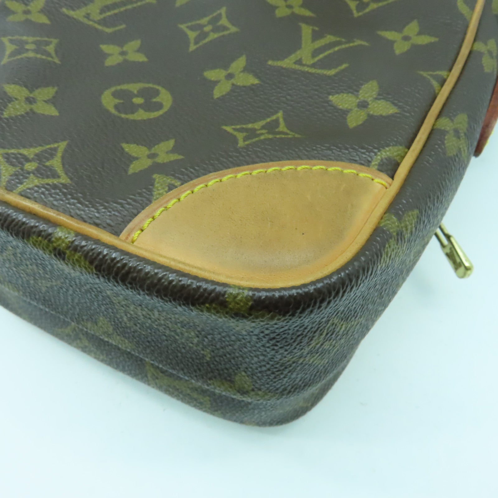 LOUIS VUITTON Monogram Amazon金扣肩背袋啡色