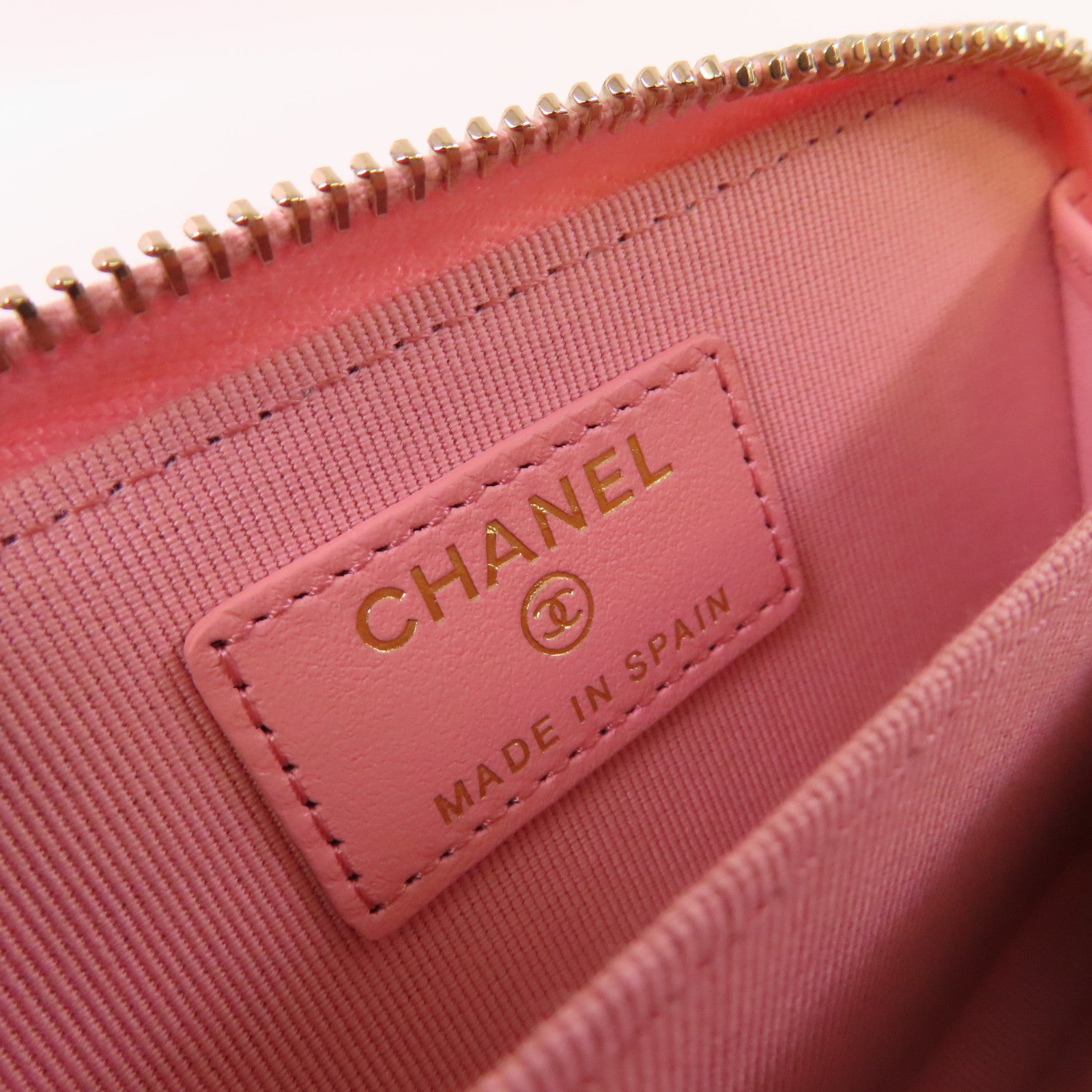 CHANEL 菱格Caviar皮革Classic Coin Case金扣拉鏈零錢包粉紅色