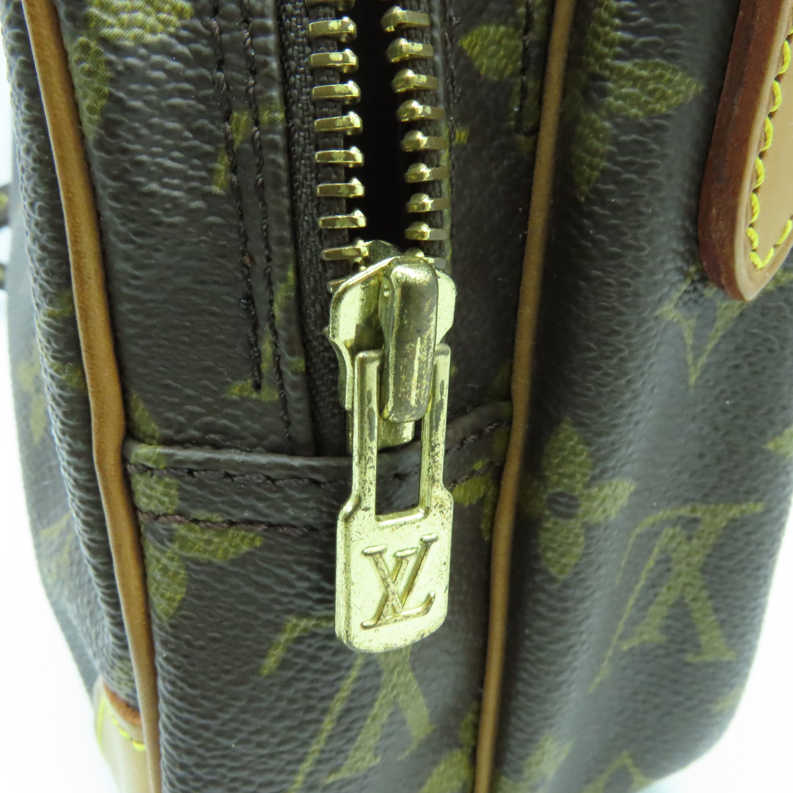 LOUIS VUITTON Monogram Amazon金扣肩背袋啡色