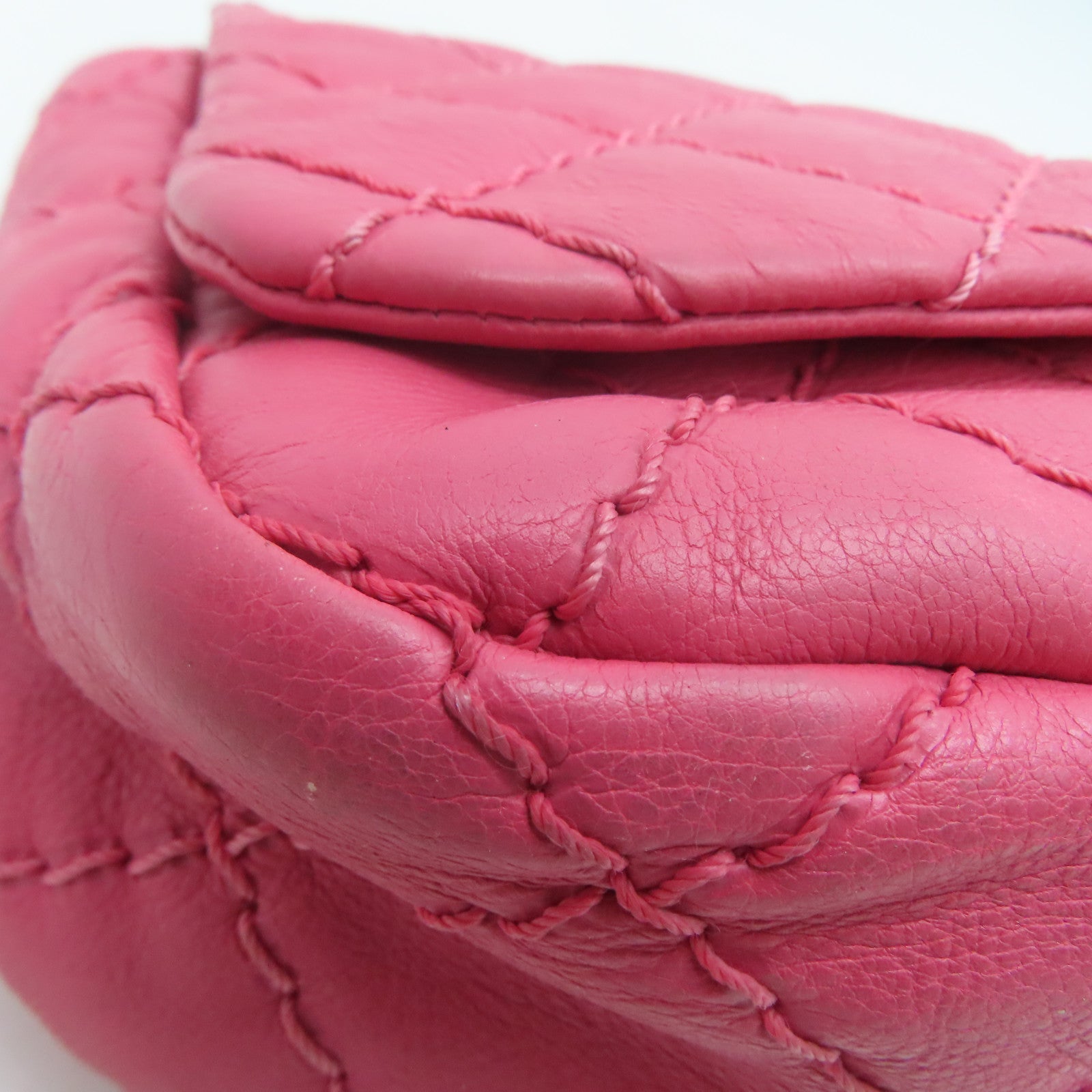 CHANEL rhombic cowhide leather Chain Shoulder silver buckle shoulder bag pink