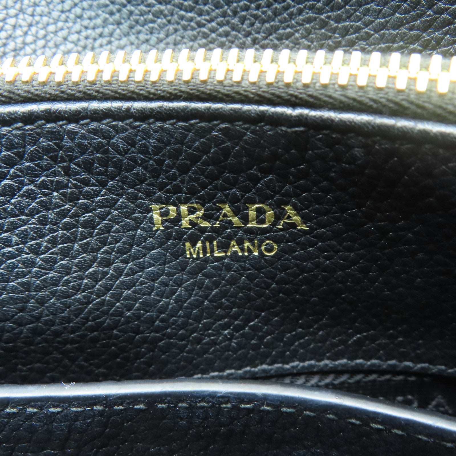 PRADA 牛皮皮革2 Way Tote Bag金扣手挽肩背兩用袋黑色