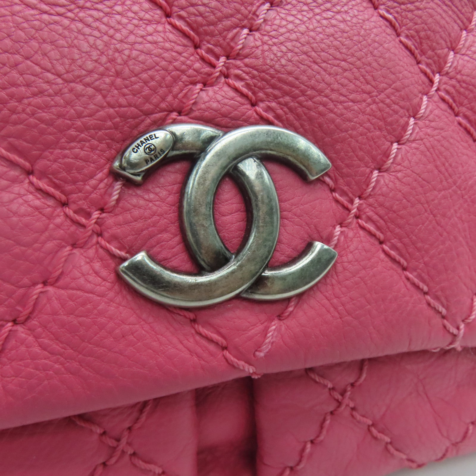 CHANEL rhombic cowhide leather Chain Shoulder silver buckle shoulder bag pink