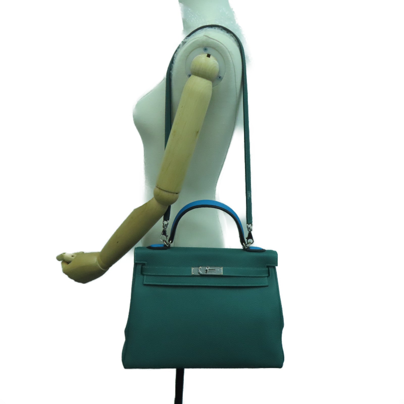 HERMES [Sharp discount] Togo leather Galop Kelly 32 silver buckle shoulder bag Malachite/Zanzibar